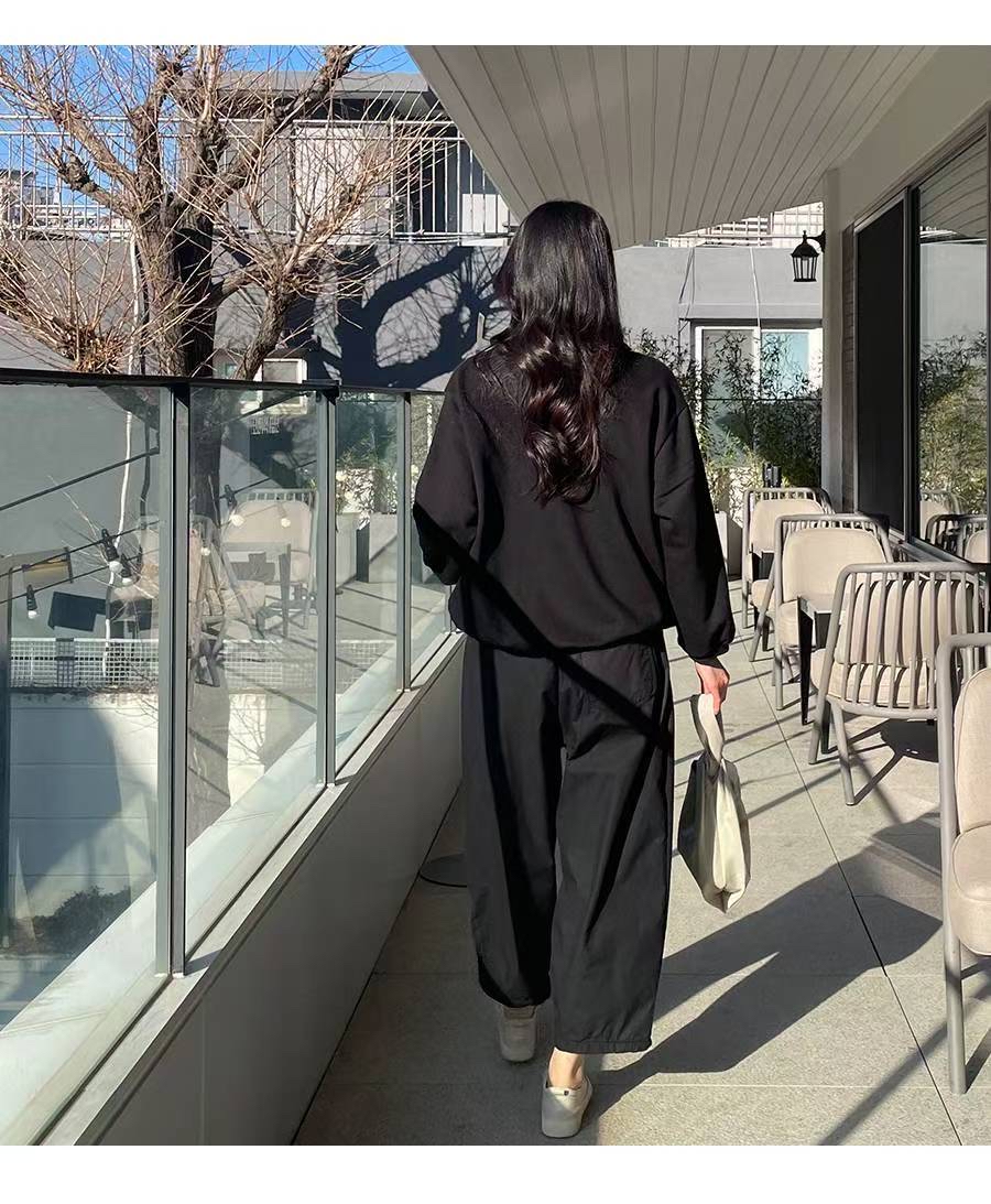 V 領腰果花薄羔毛Top