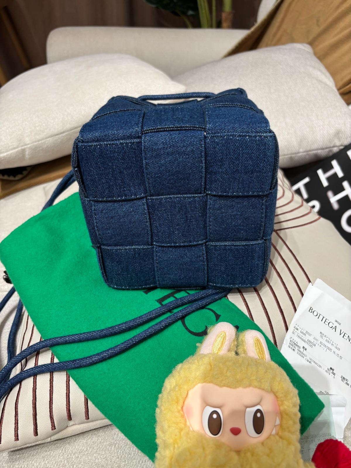 全新 Bottega Veneta BV bucket denim 100%Authentic ,unused 未使用 ✅收據✅塵袋 