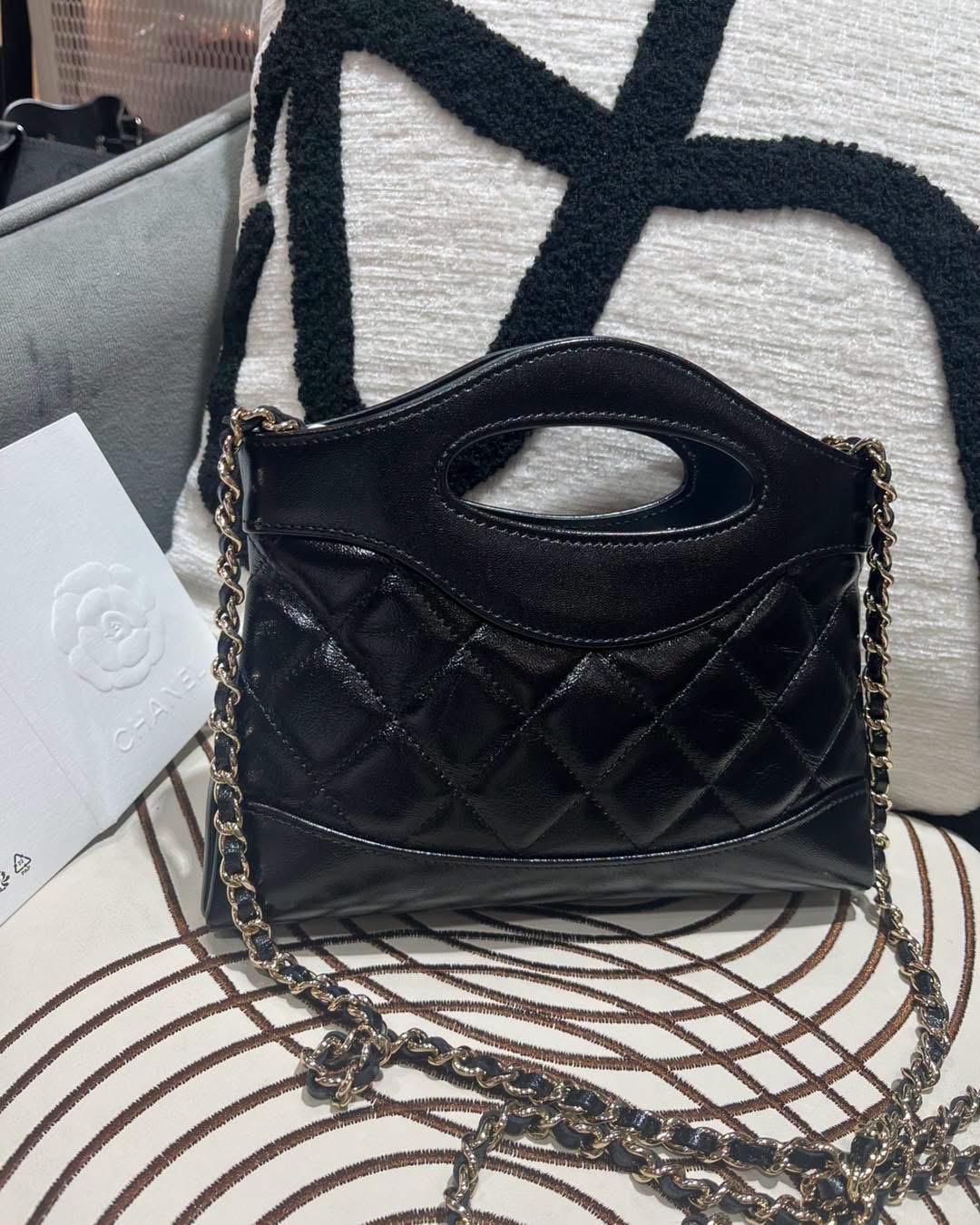 Chanel nano 31 calfskin 2way bag 100%Authentic ,99%New ✅專門店收據✅晶片✅dust bag✅box