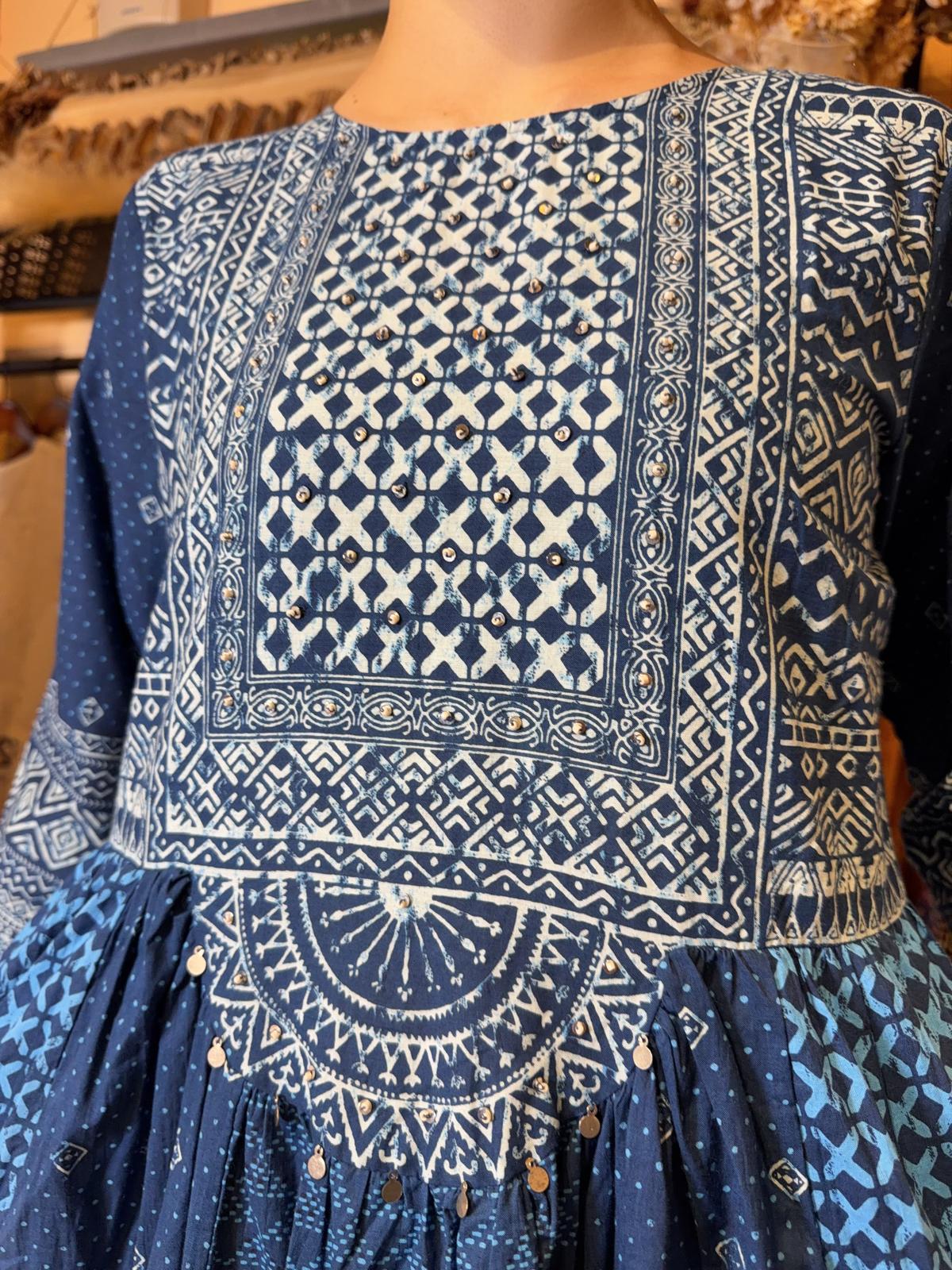 1634 White x Blue Block Print OP