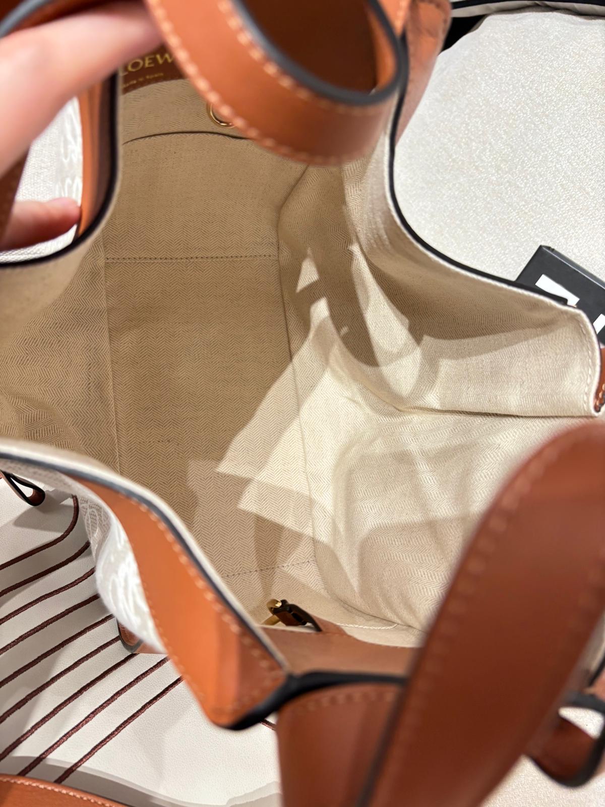 Loewe hammock Shoulder bag Small 100%Authentic, 98%New ✅Dust bag