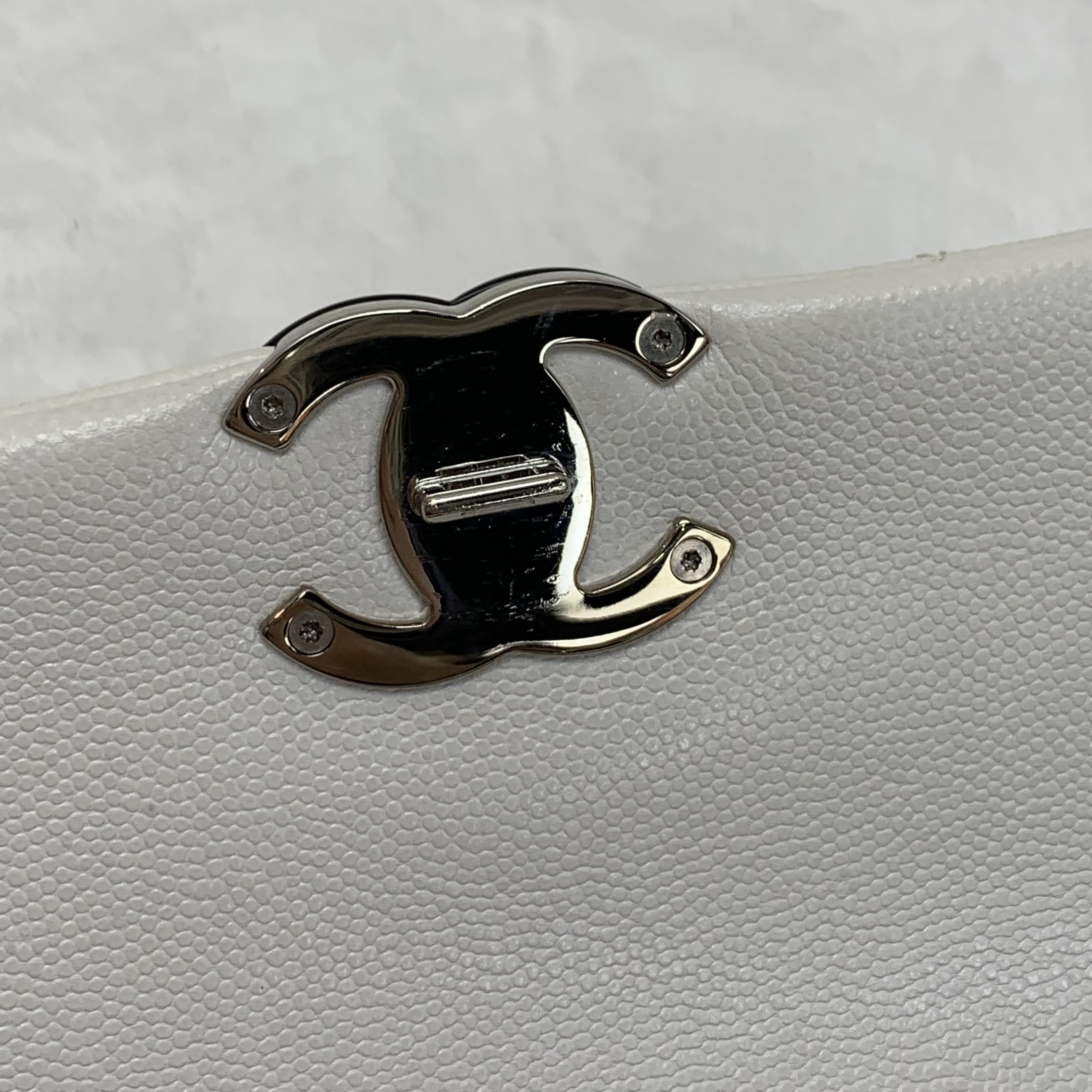 🐼熊貓配色Chanel黑白琺瑯扣大Mini