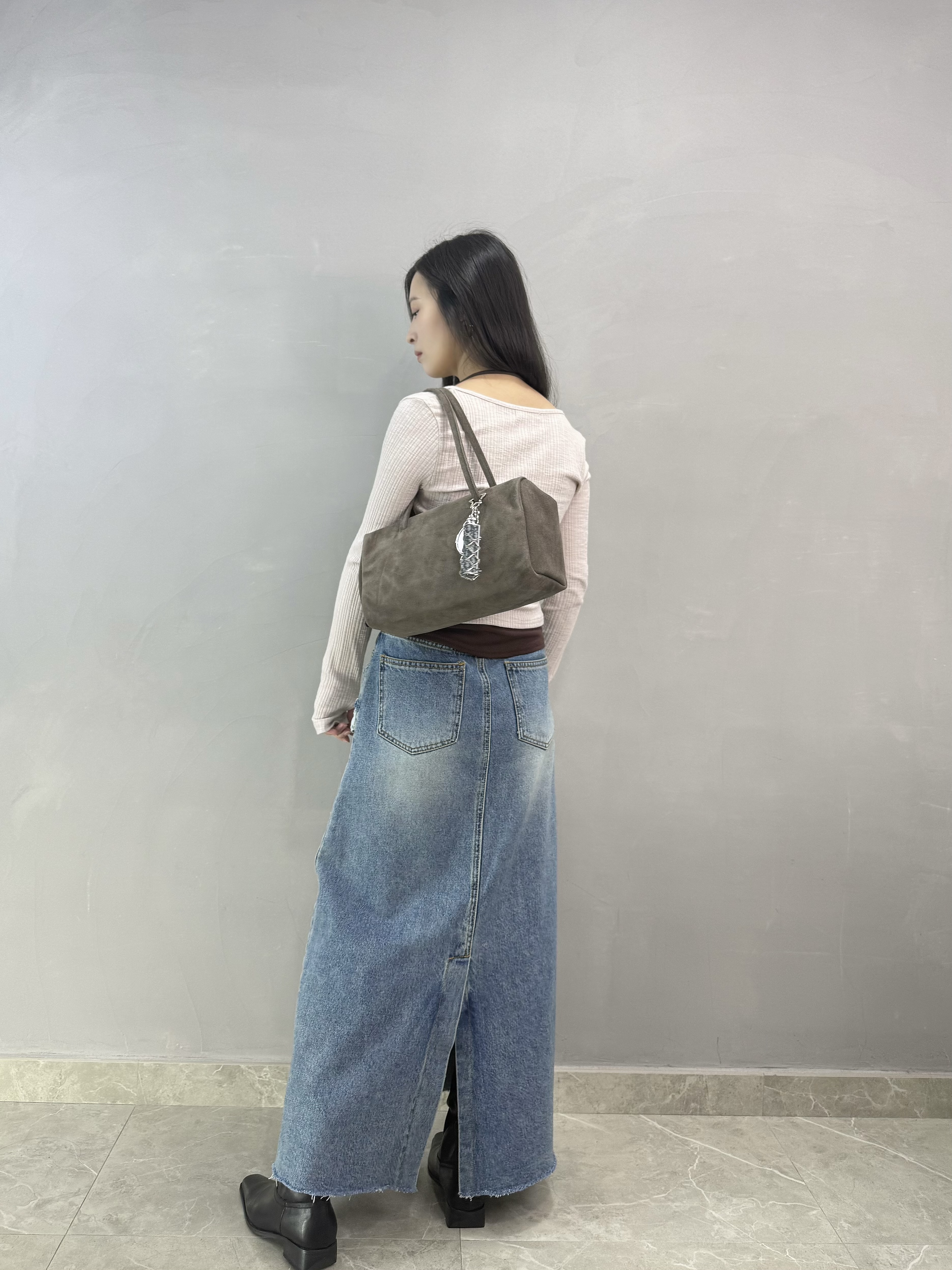 F21 拼色暗紋假兩件top 