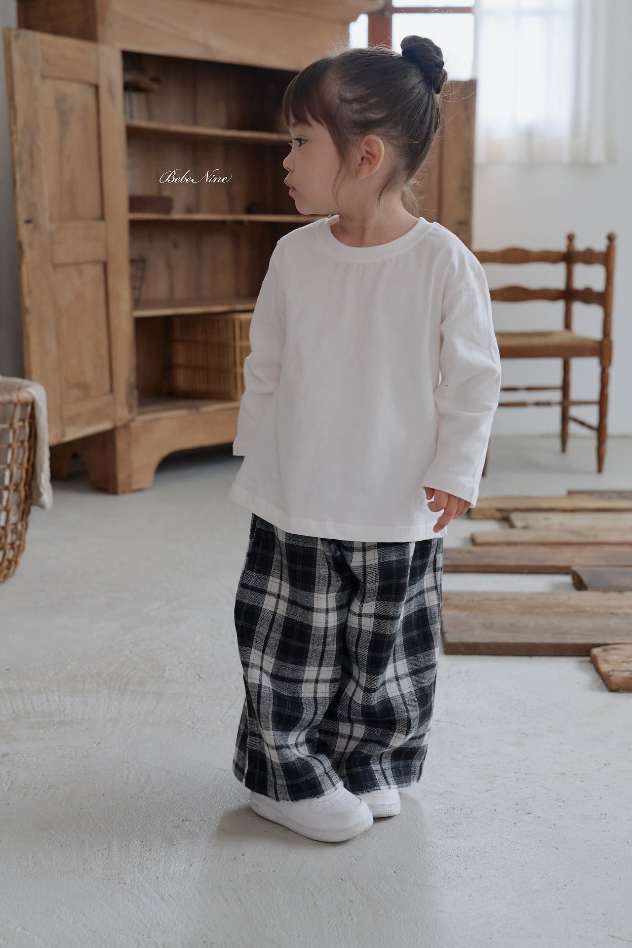 Bebenine Basic Ruffle Tee
