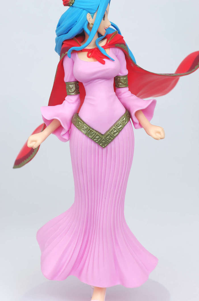 海賊王 CREATOR×CREATOR 奈菲魯塔莉·薇薇 figure 景品 