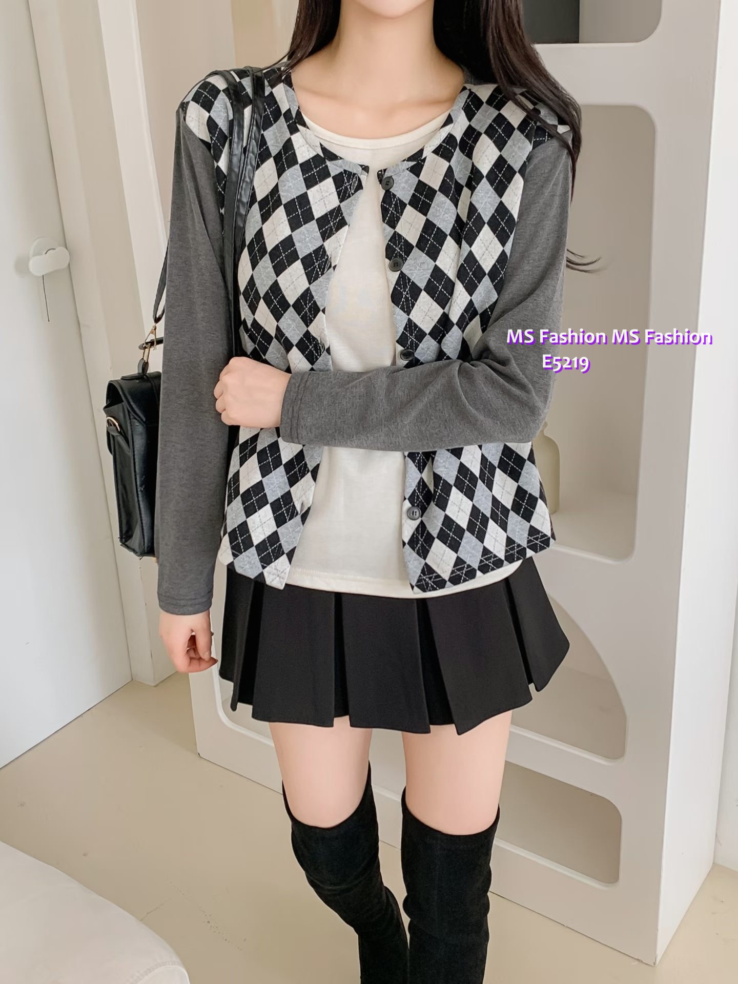 E5219 格紋pattern假兩件top