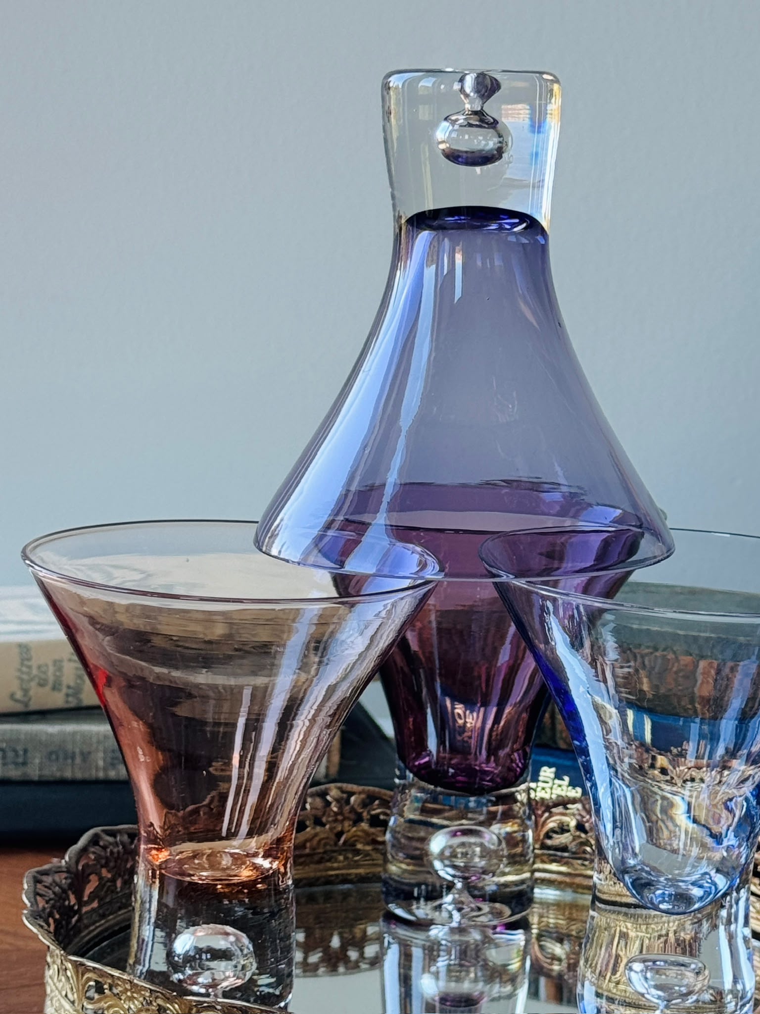 c.a. 1990s Artland Celebration Collection Handblown Glass Bubble Base Martini Glasses Set of 4 (MT2639)