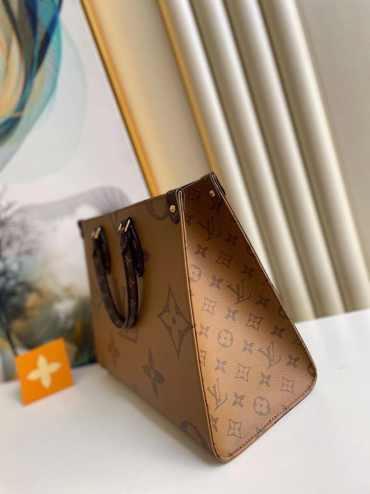 LV Onthego MM Monogram 雙色手挽袋 VIP Gift