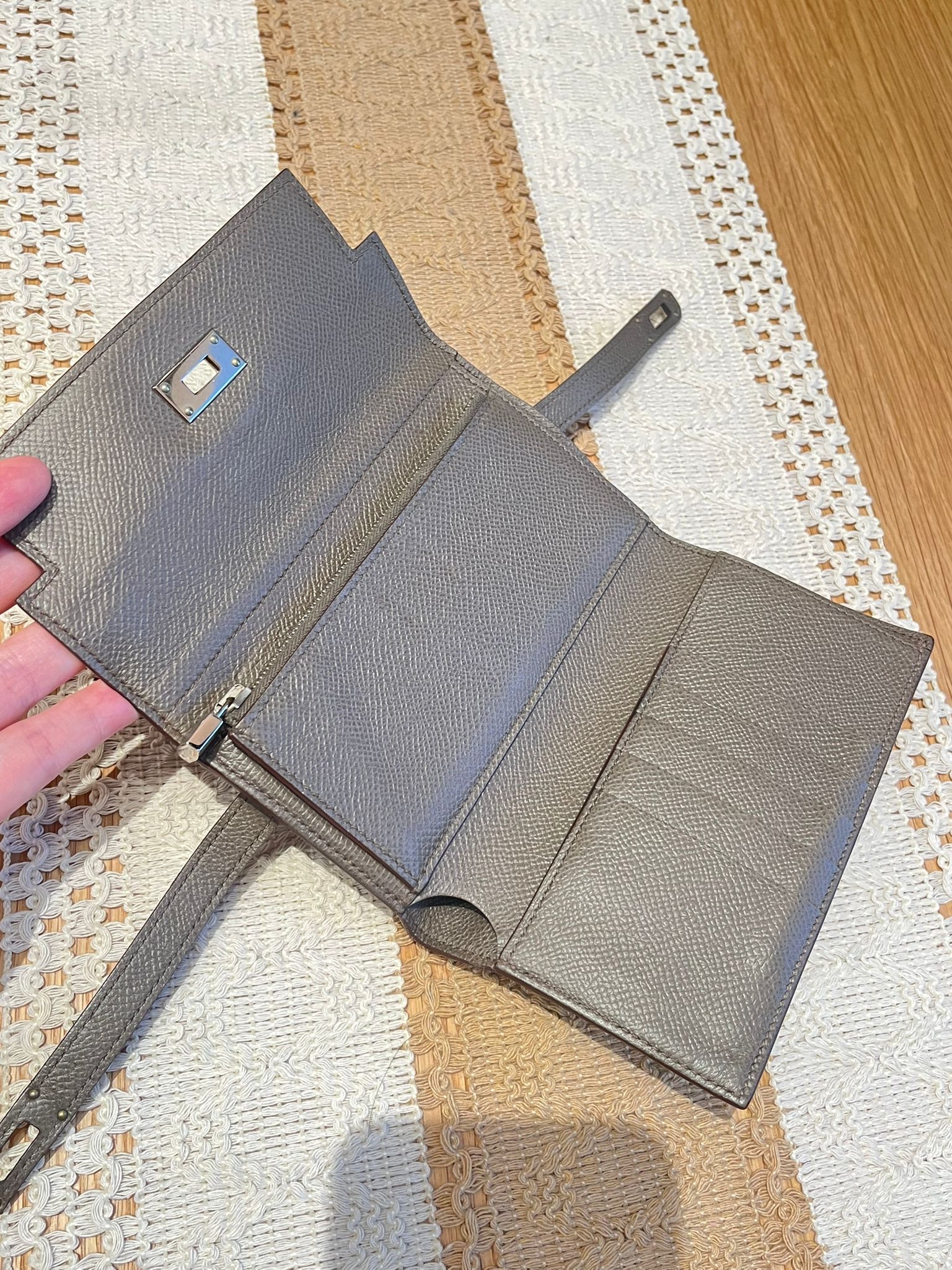 Hermes Kelly Wallet Etain 錫器灰 Epsom牛皮 Stamp R 100%Authentic, 93%New✅Dust bag