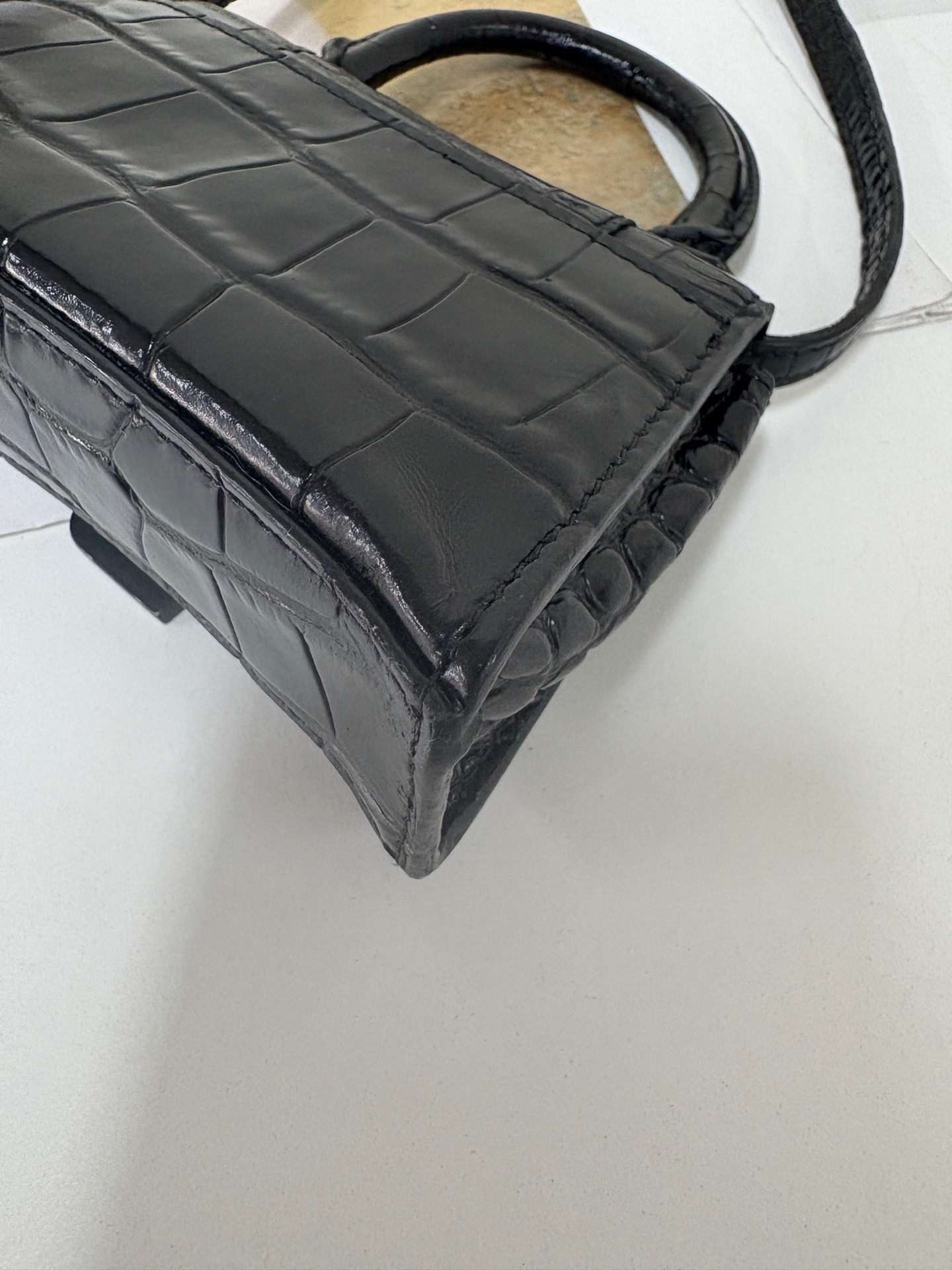 【預訂貨品】巴黎世家鰐魚紋mini沙漏包