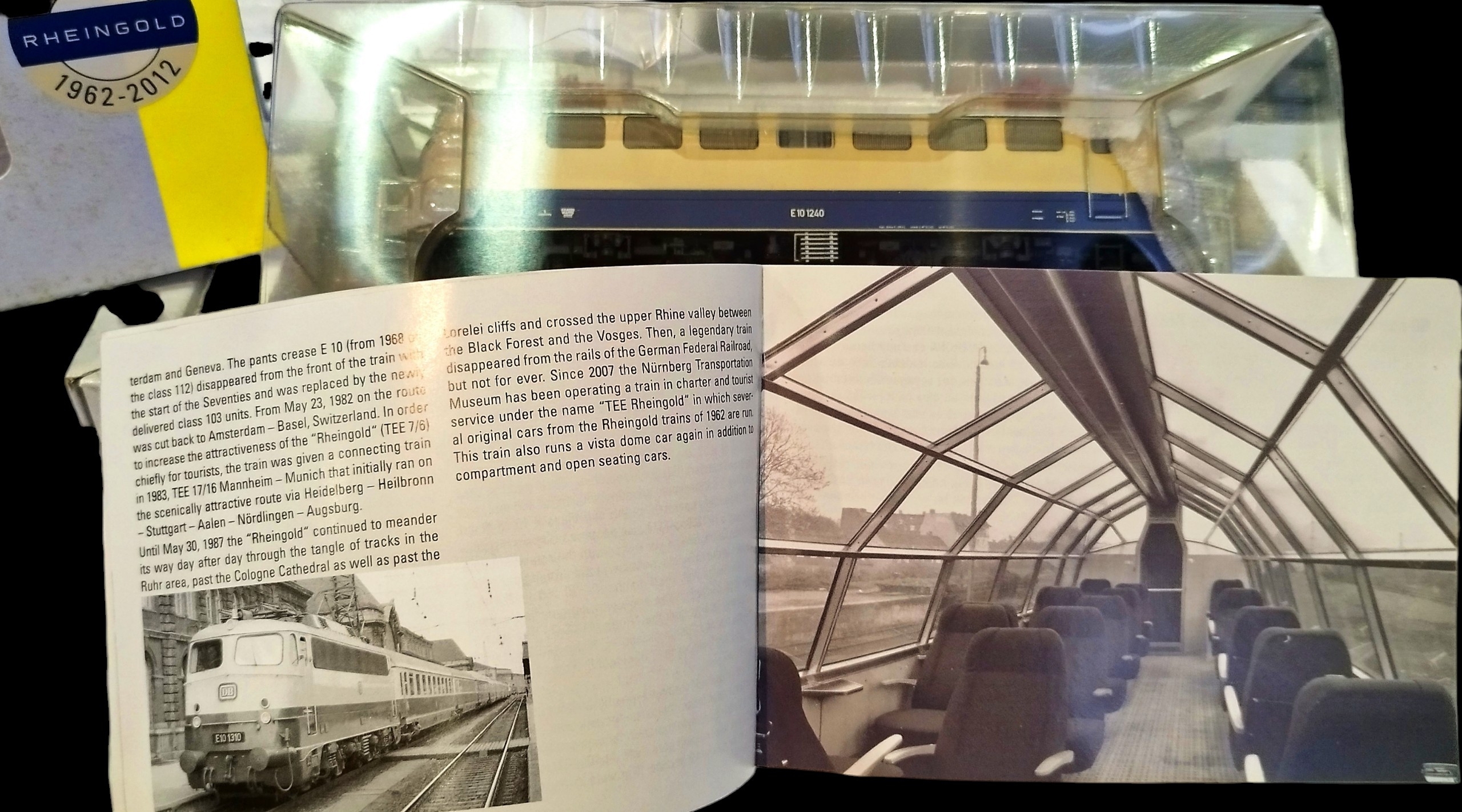 數碼音效DCC Trix Rheingold全金屬黃金機車 DB E10 + Roco Rheinpfeil萊恩之箭豪華列車套裝配室內燈 （HO 1:87)