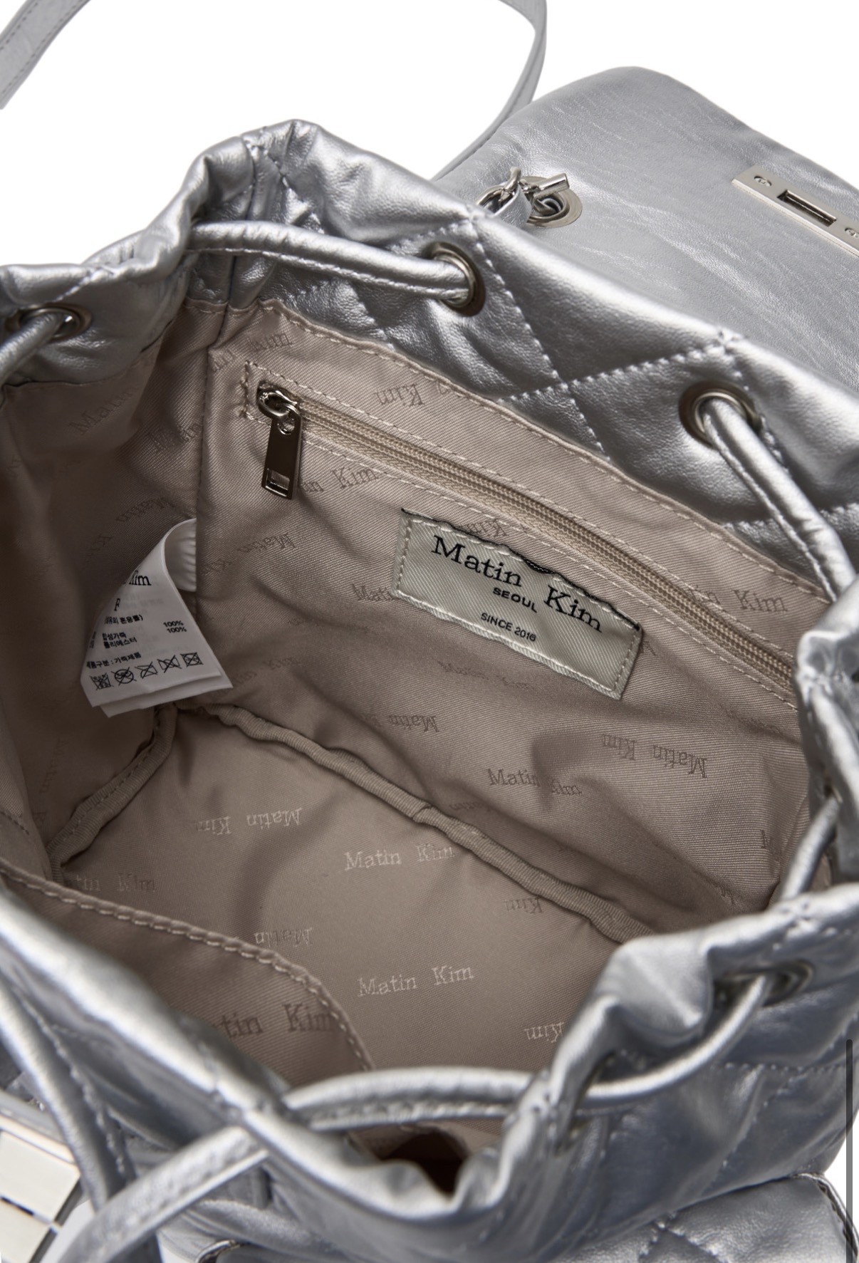 MATIN KIM 特價場 DOUBLE POCKET QUILTING MINI BACKPACK IN SILVER