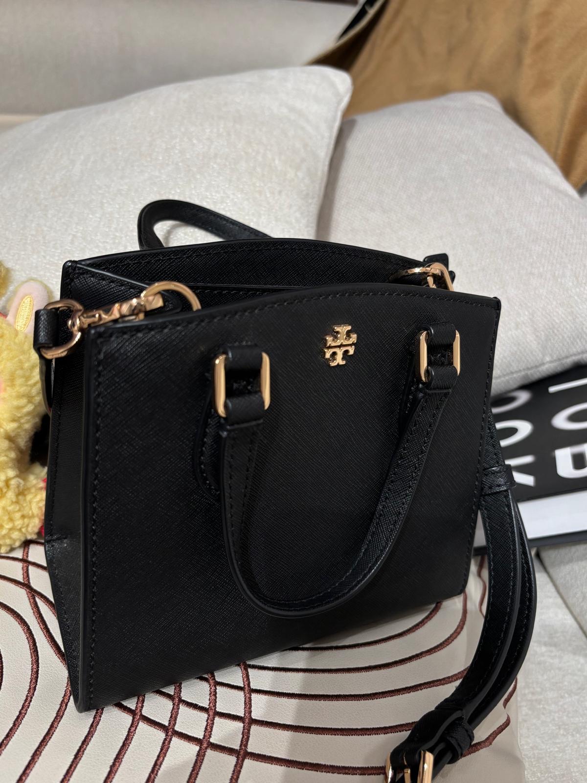 Tory Burch 2way bag 十字牛皮 100%Authentic ,98%new  ✅dust bag✅strap 