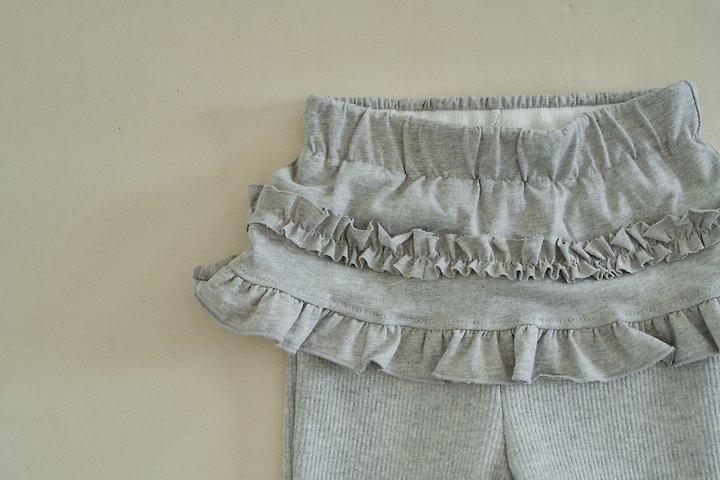 Momoann | Soft Leggings (Black) with Mom