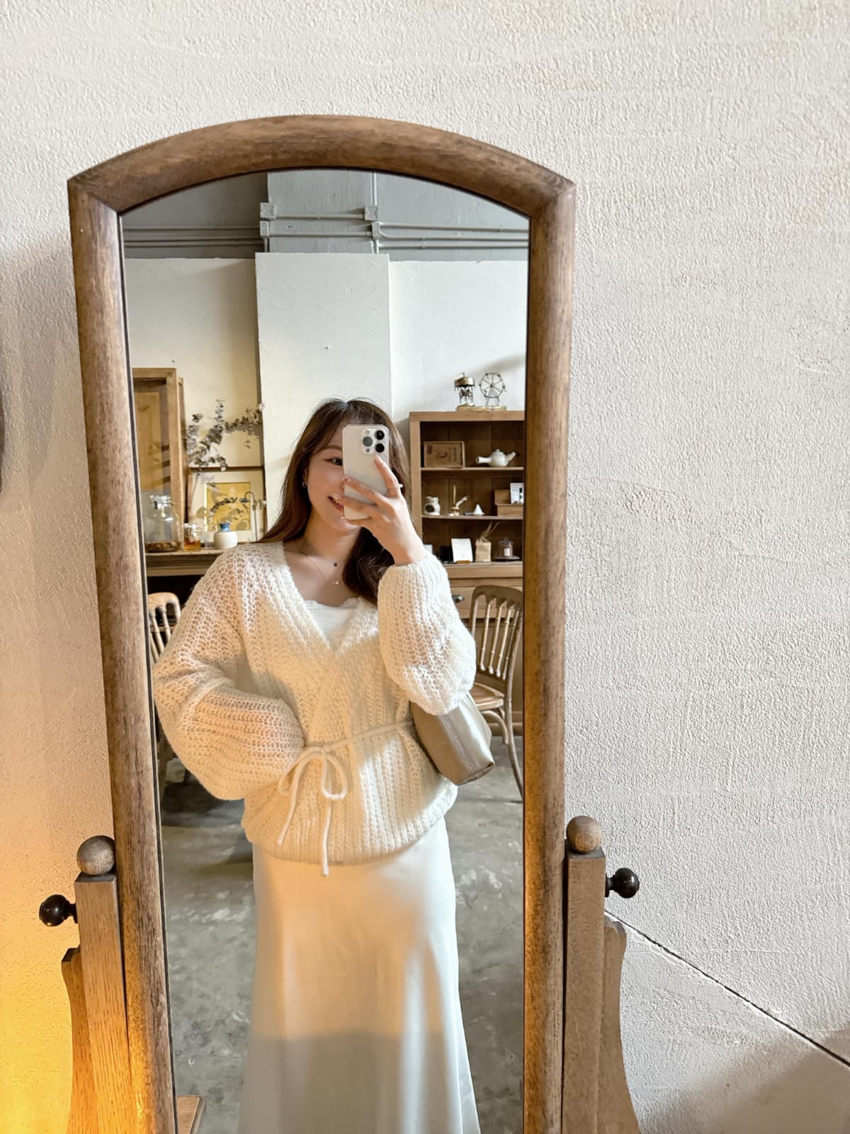 【溫柔氣質】粗冷交叉修腰針織上衣