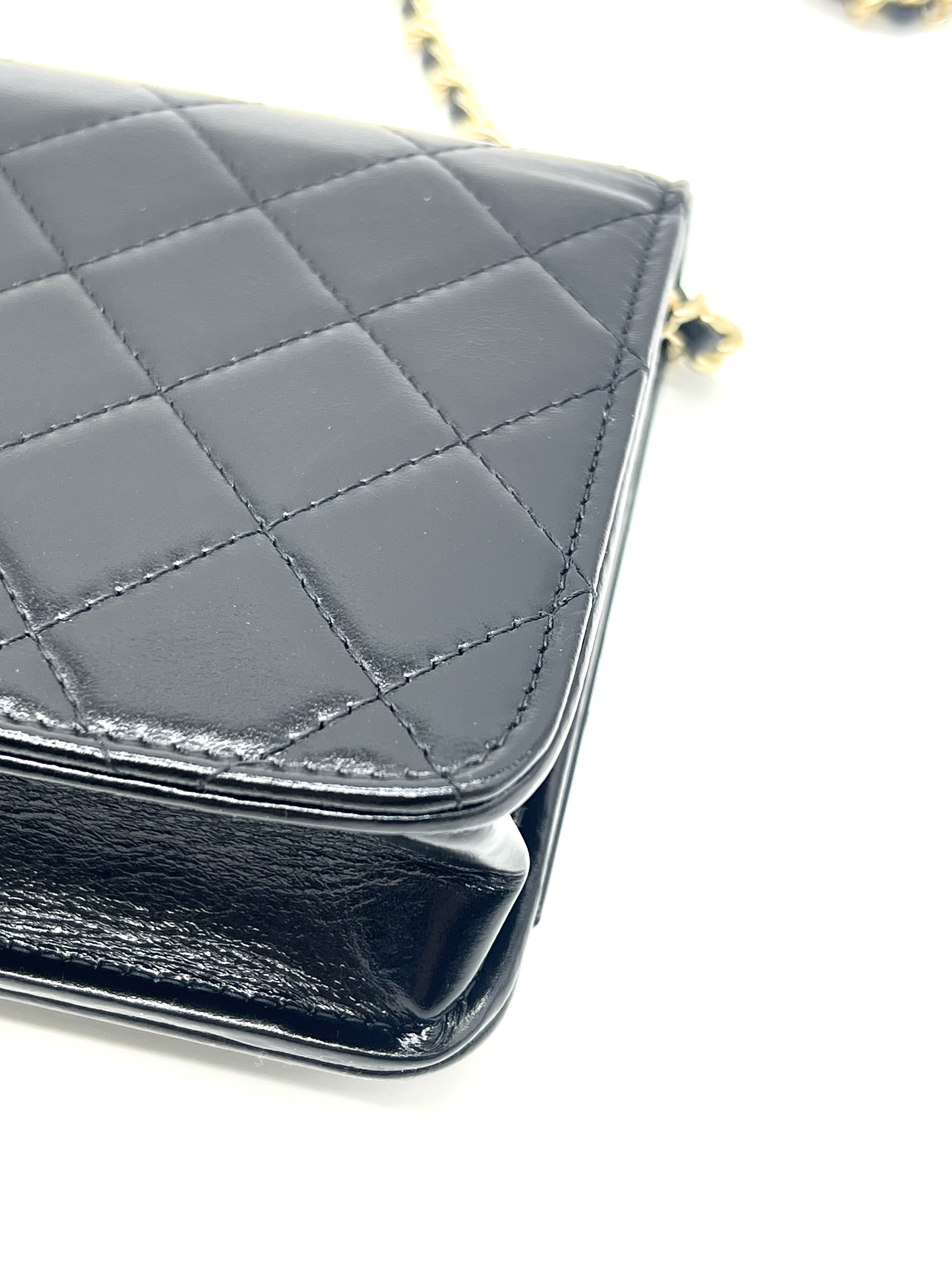 Pre-Owned Chanel 31 Wallet on Chain / Product Code: 26041621