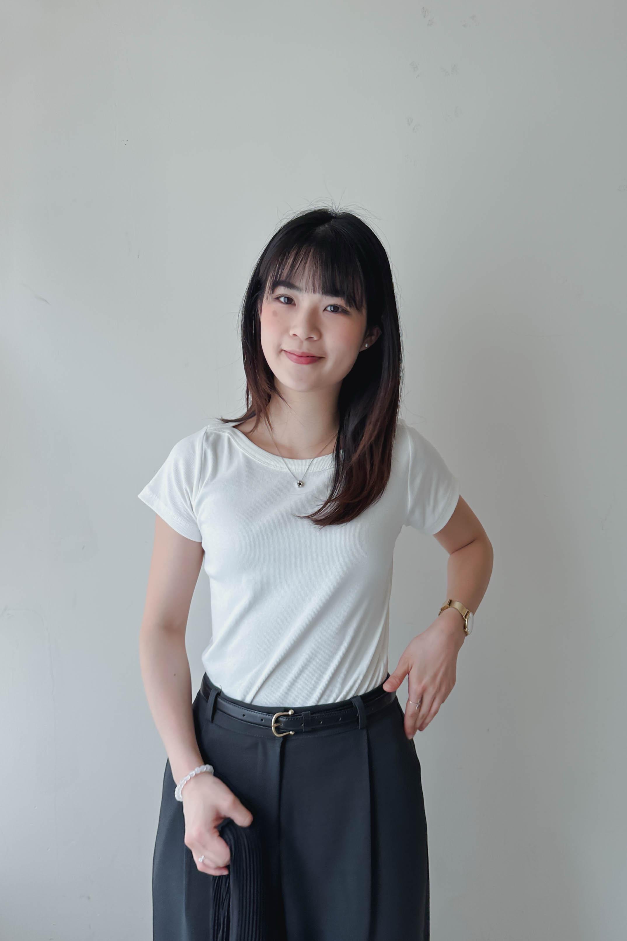 修身船領設計感Tee (兩色入)