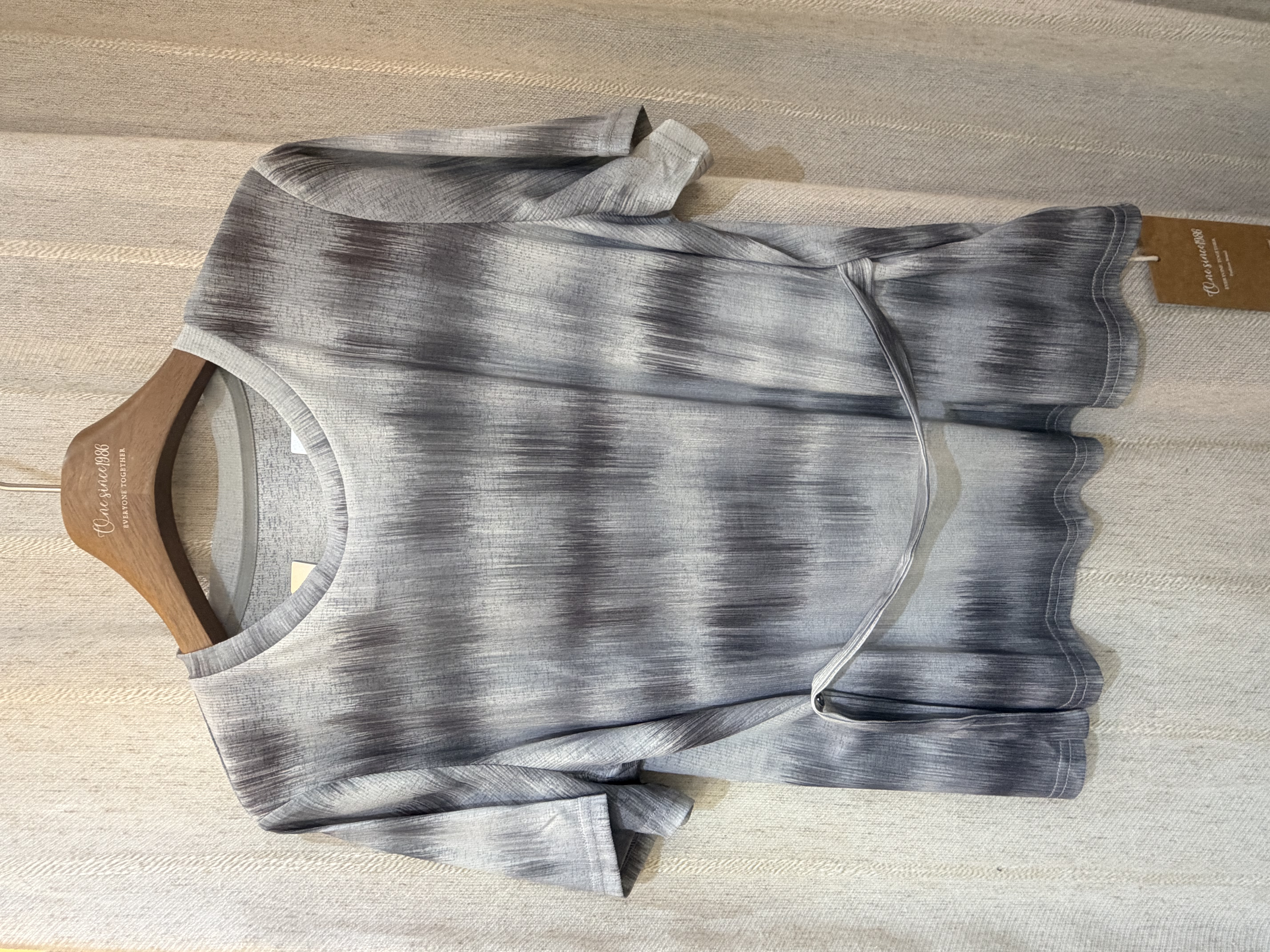 TP26 ✨連帶藝術🎨紮染 top