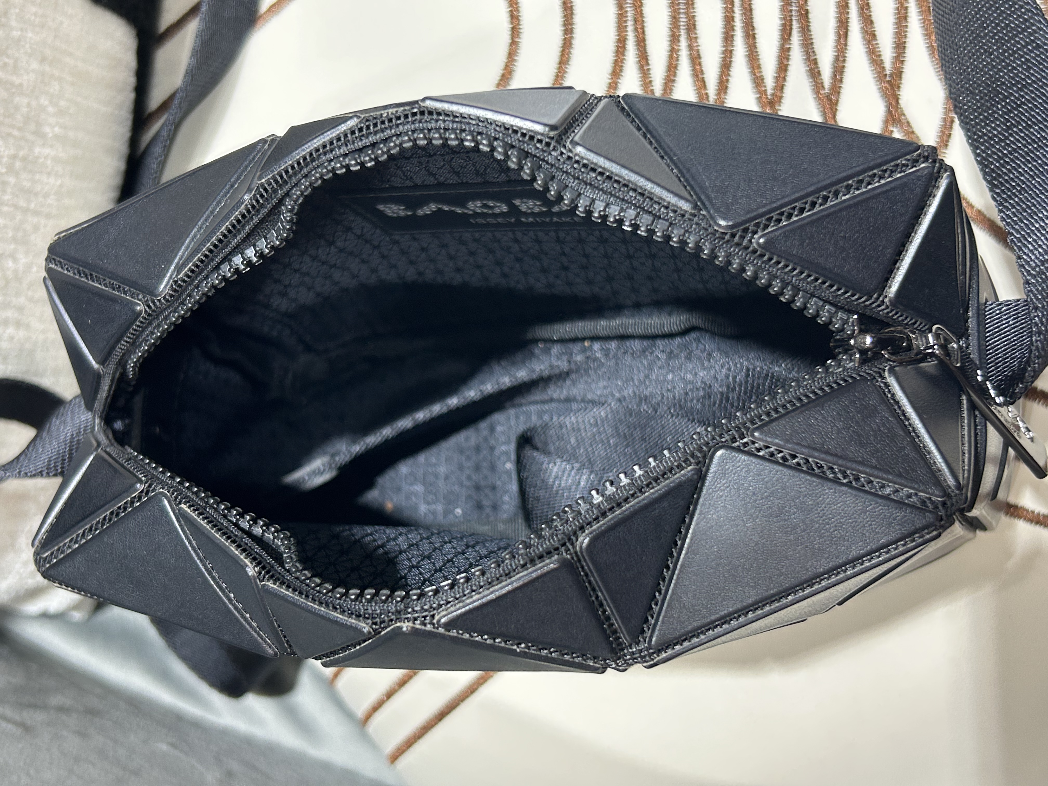 Issey Miyake Bao Bao Camera Bag 磨砂黑 100%Authentic, 99%New 