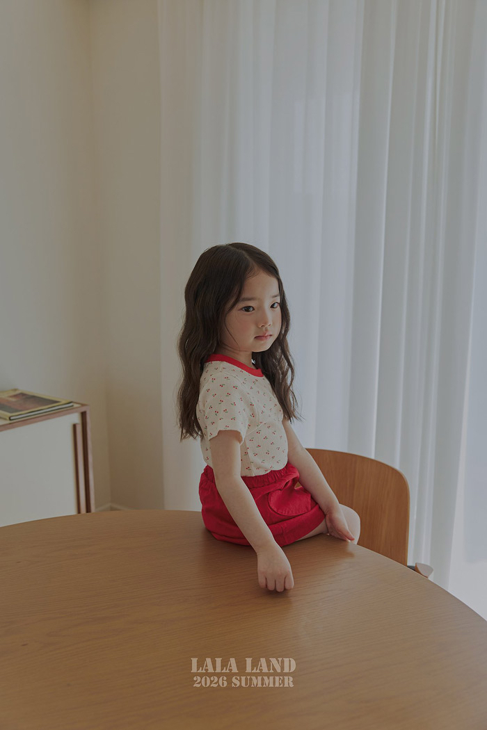 🇰🇷Lalaland kids tee