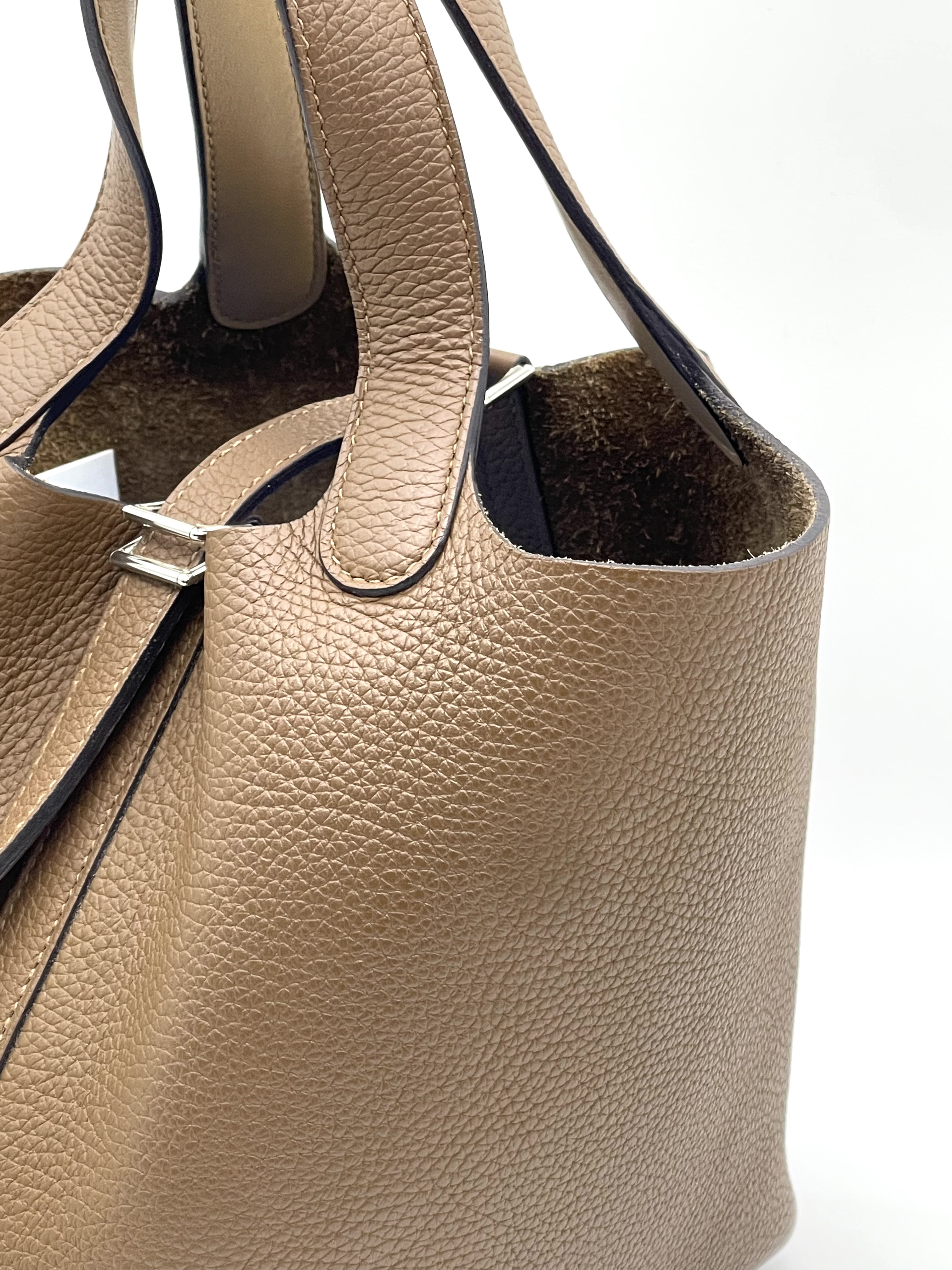 Pre-owned Hermes Picotin Lock 18 Stamp Z/ Product Code: 26031906