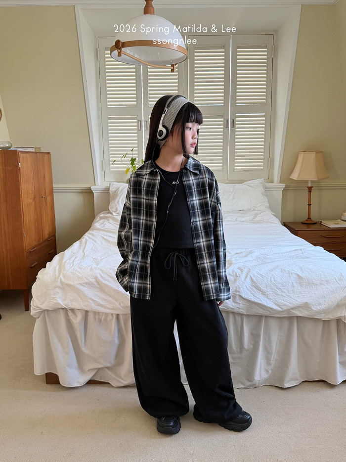 🇰🇷Matilda&Lee shirt