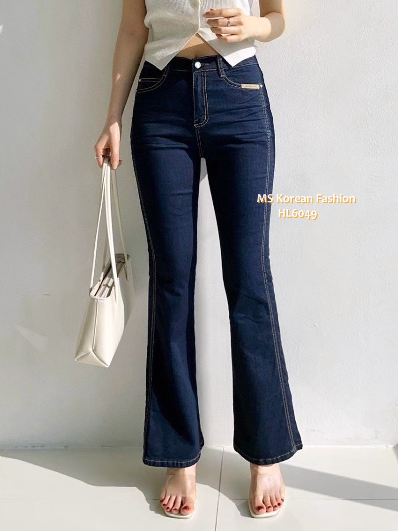 HL6049 韓國🌼Howluk拼接線條喇叭牛