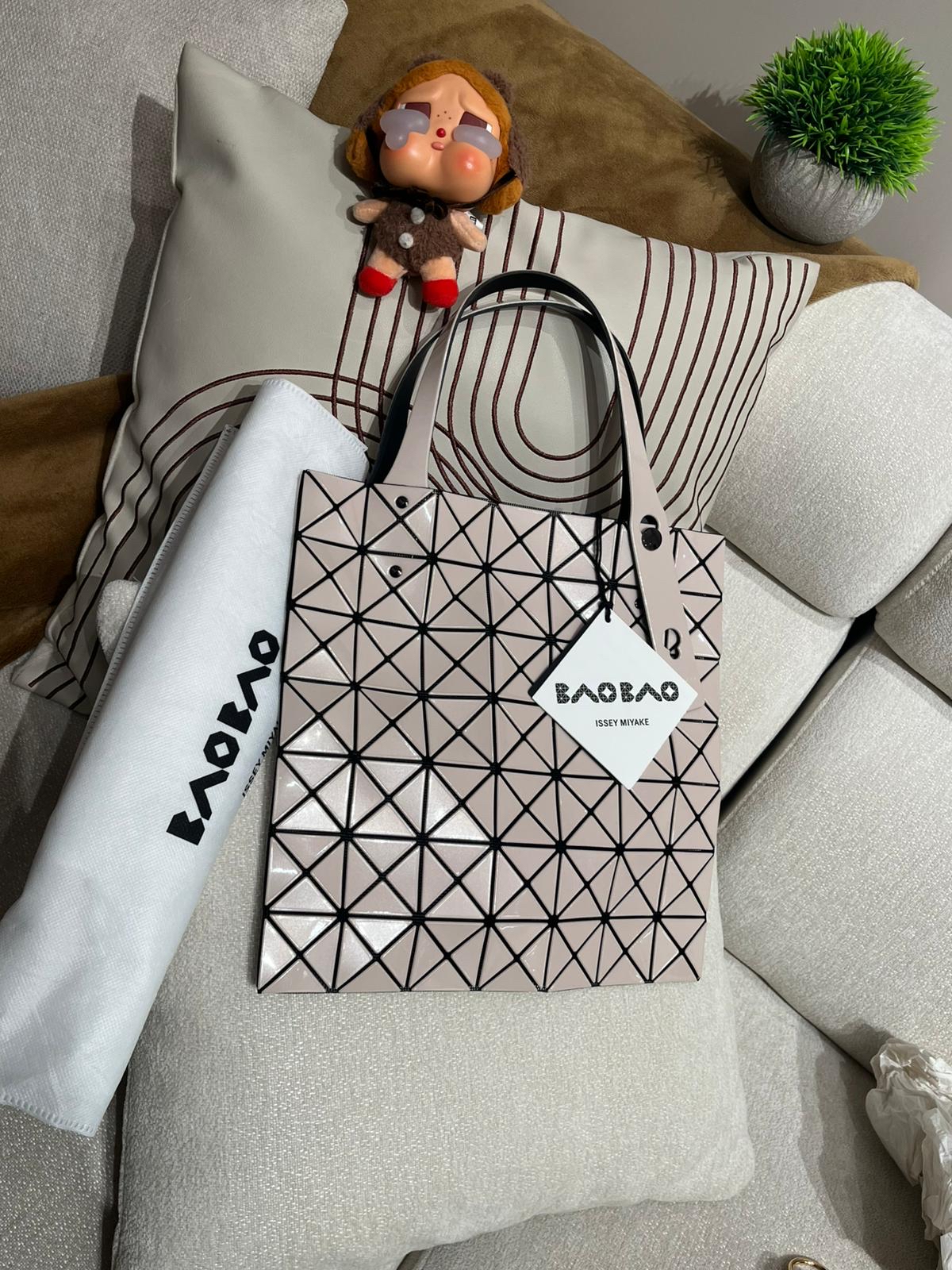 未使用品 Issey Miyake Bao Bao Tote Bag 100%Authentic, Unused ✅證書✅Dust bag