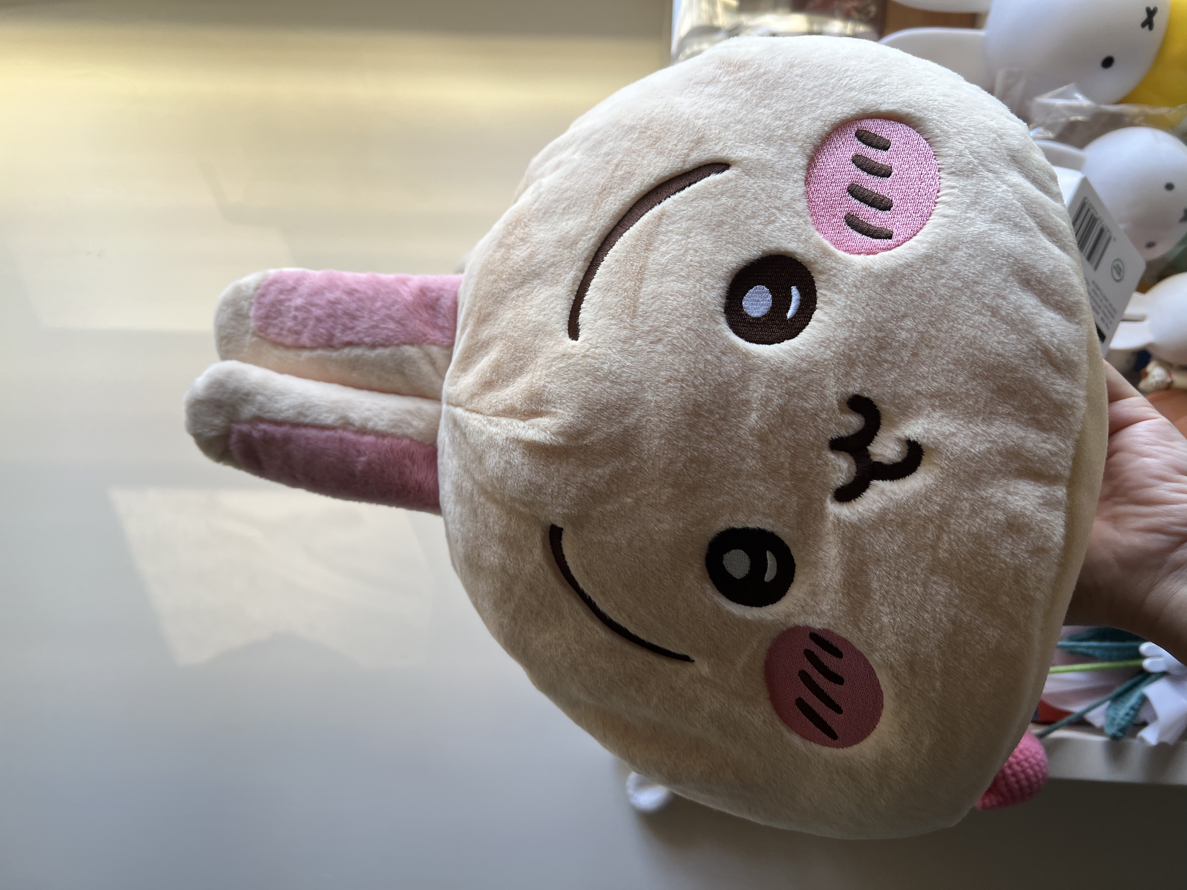 Chiikawa 兔哥抱枕靠墊景品