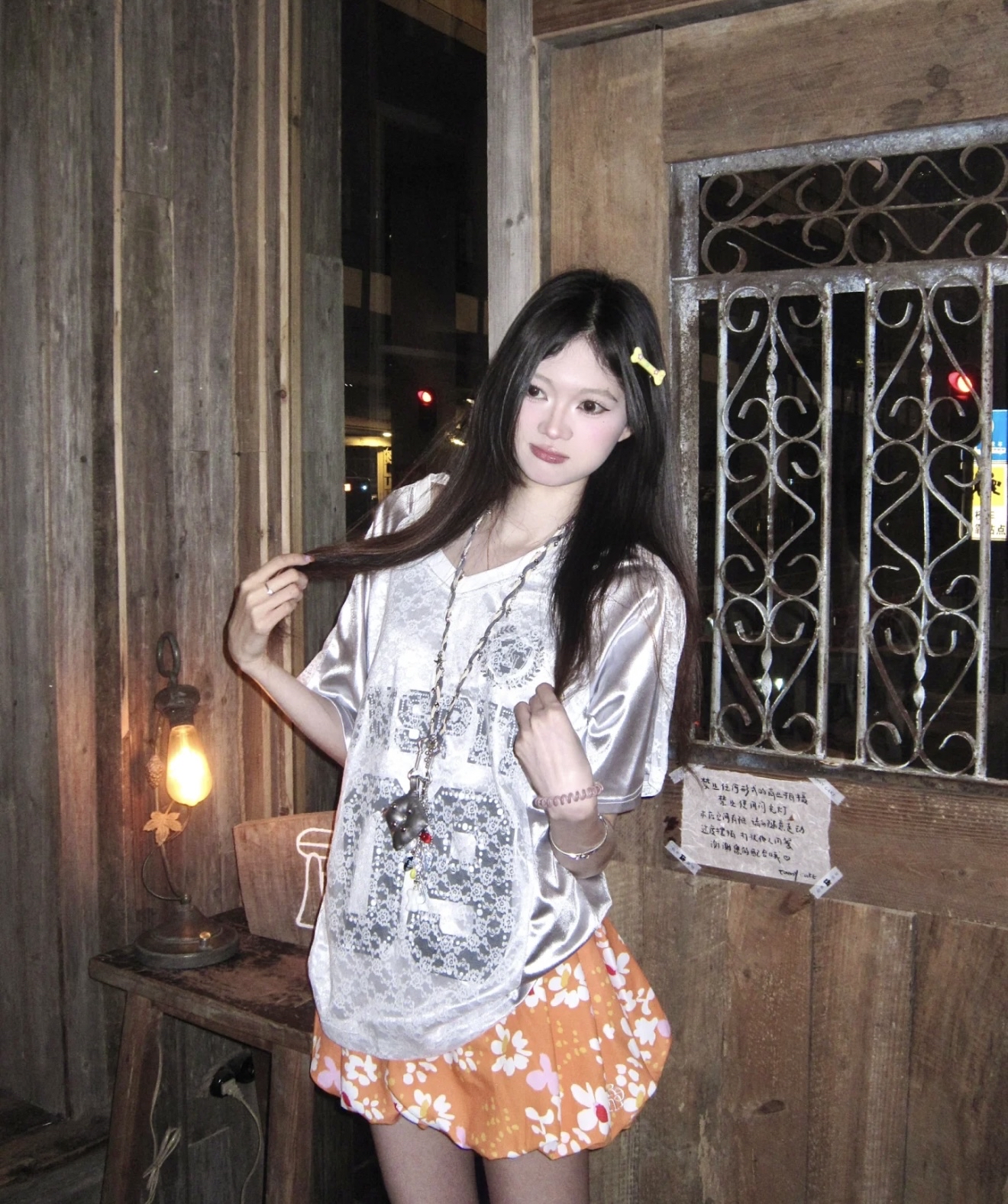 TP391缎面蕾丝T恤