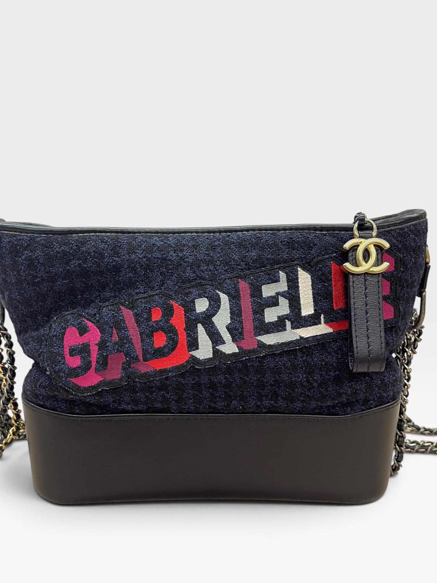 Pre-Owned CHANEL Gabrielle Hobo Bag / Product Code: 090801