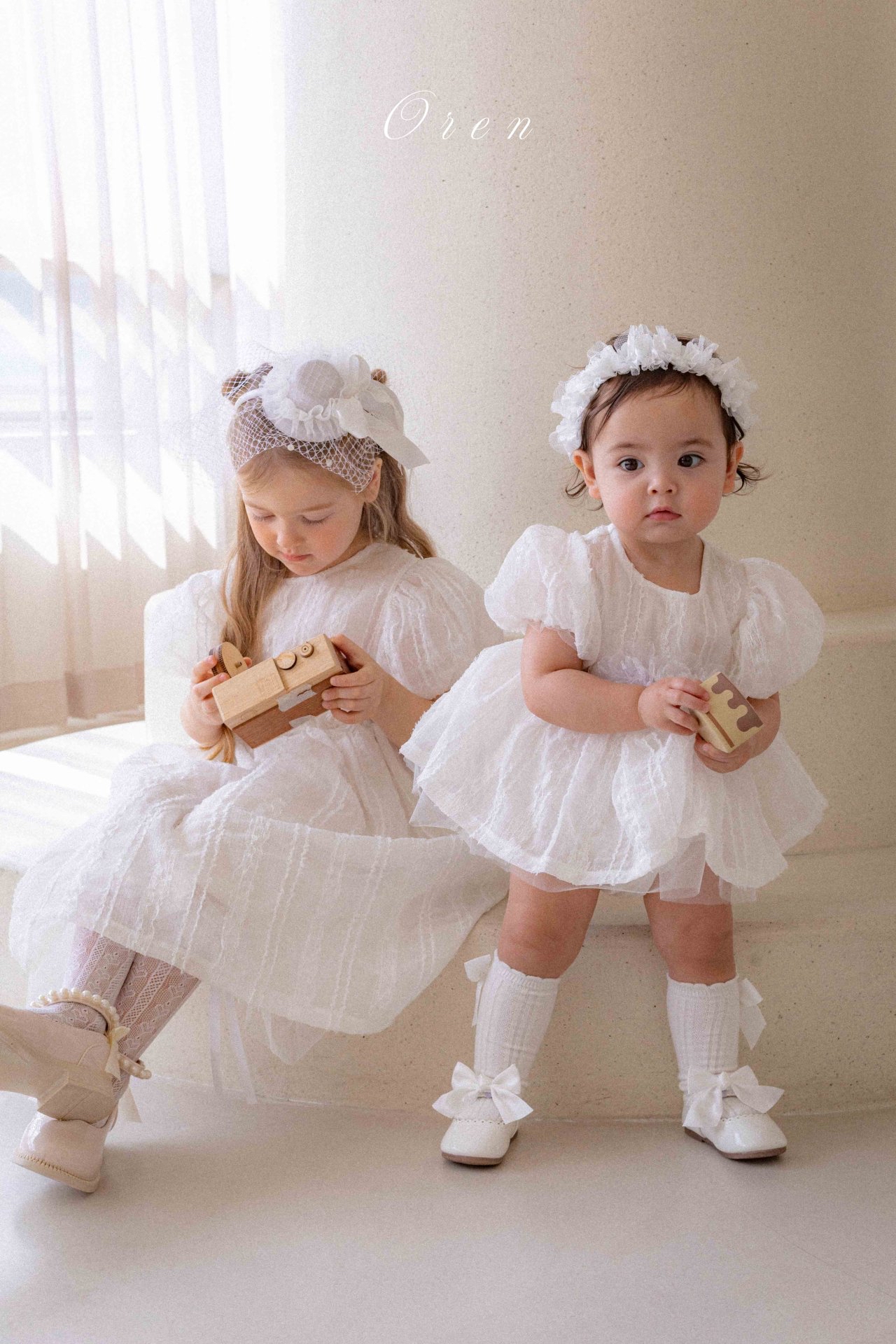 ☀️預訂 韓國直送☀️🇰🇷Oren Edel Pure蕾絲紋理花卉腰帶泡泡袖包屁裙/連身裙