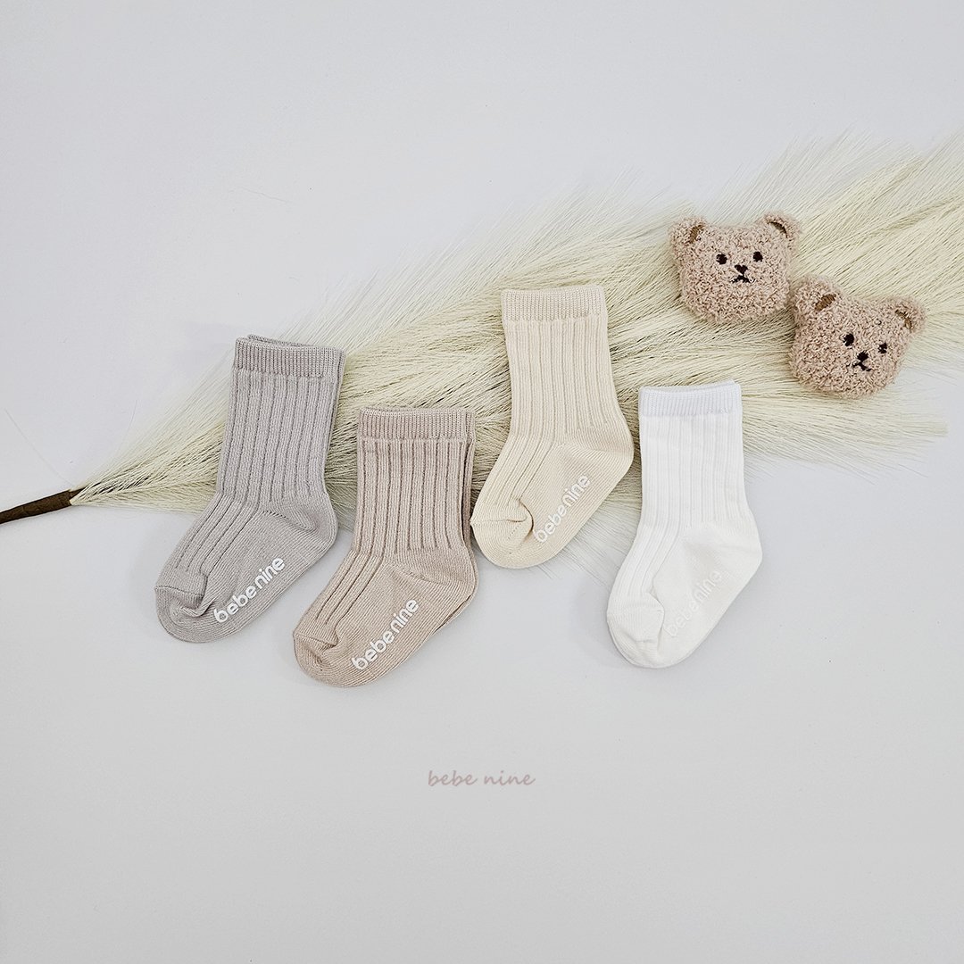 Bebenine Butter Knee Socks Set