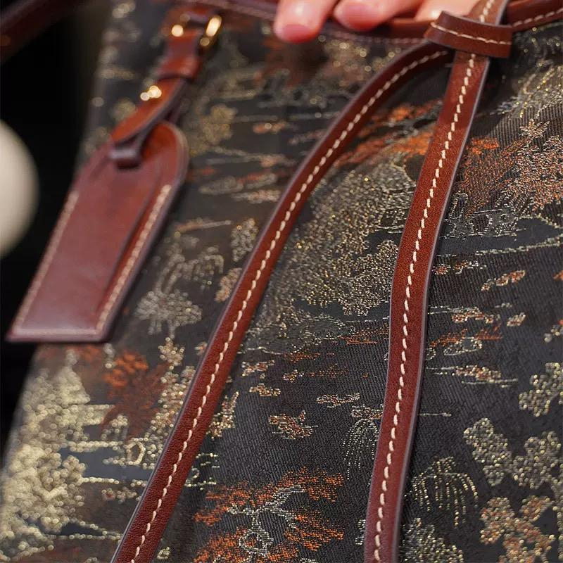 織金提花∞漢宮秋月圖紋牛皮中號手袋