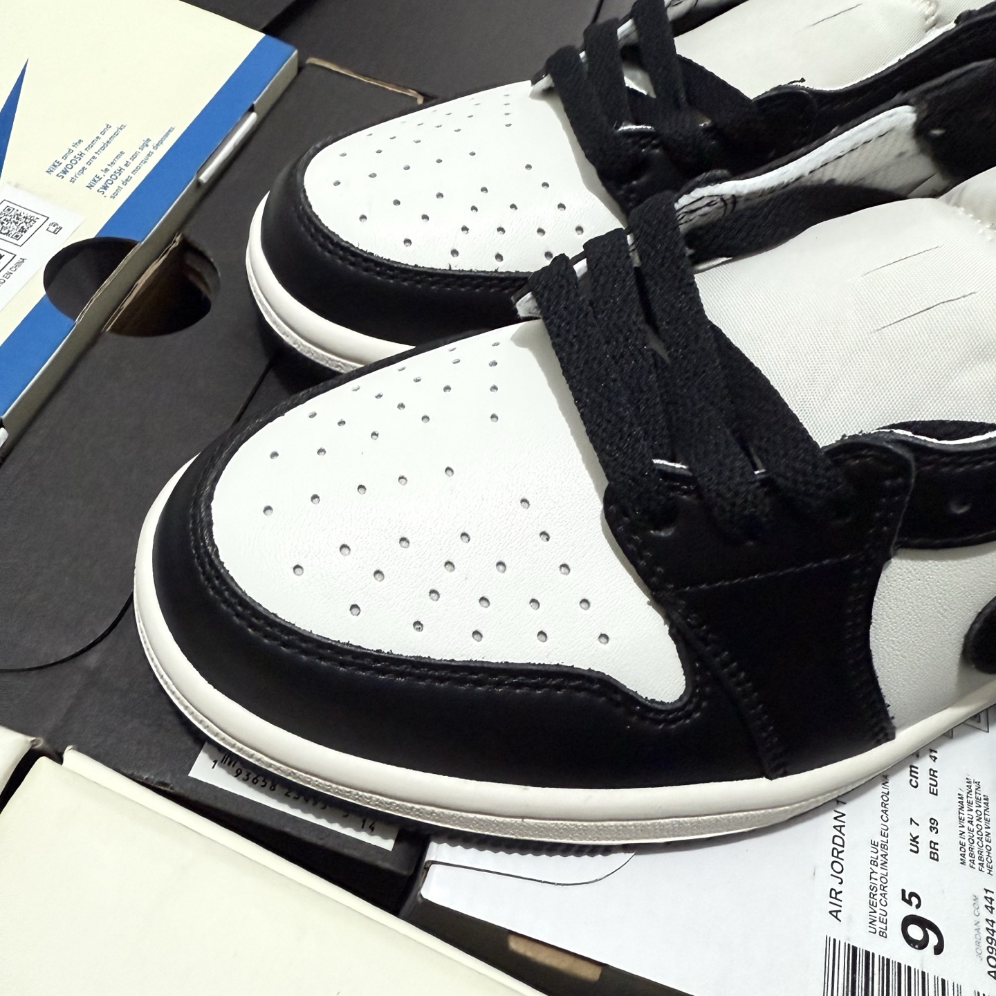 Nike Air Jordan 1 Low "Mocha" CZ0790-102