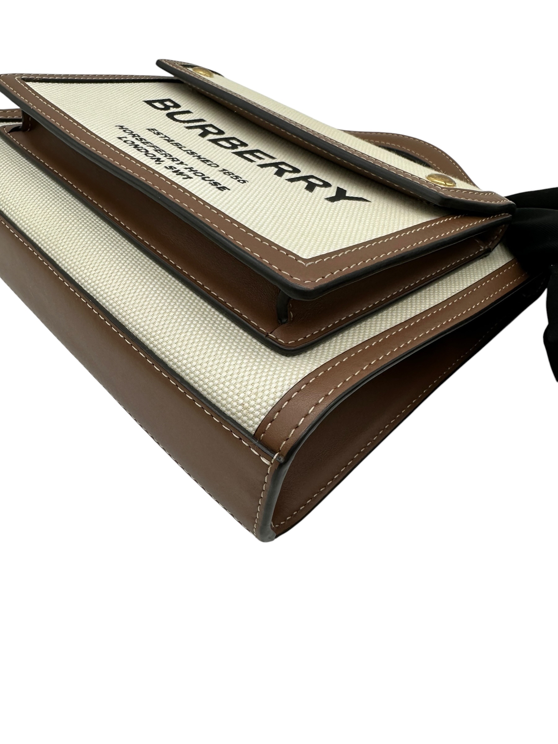 Pre-owned BURBERRY Mini Pocket Bag / Product Code: 070605