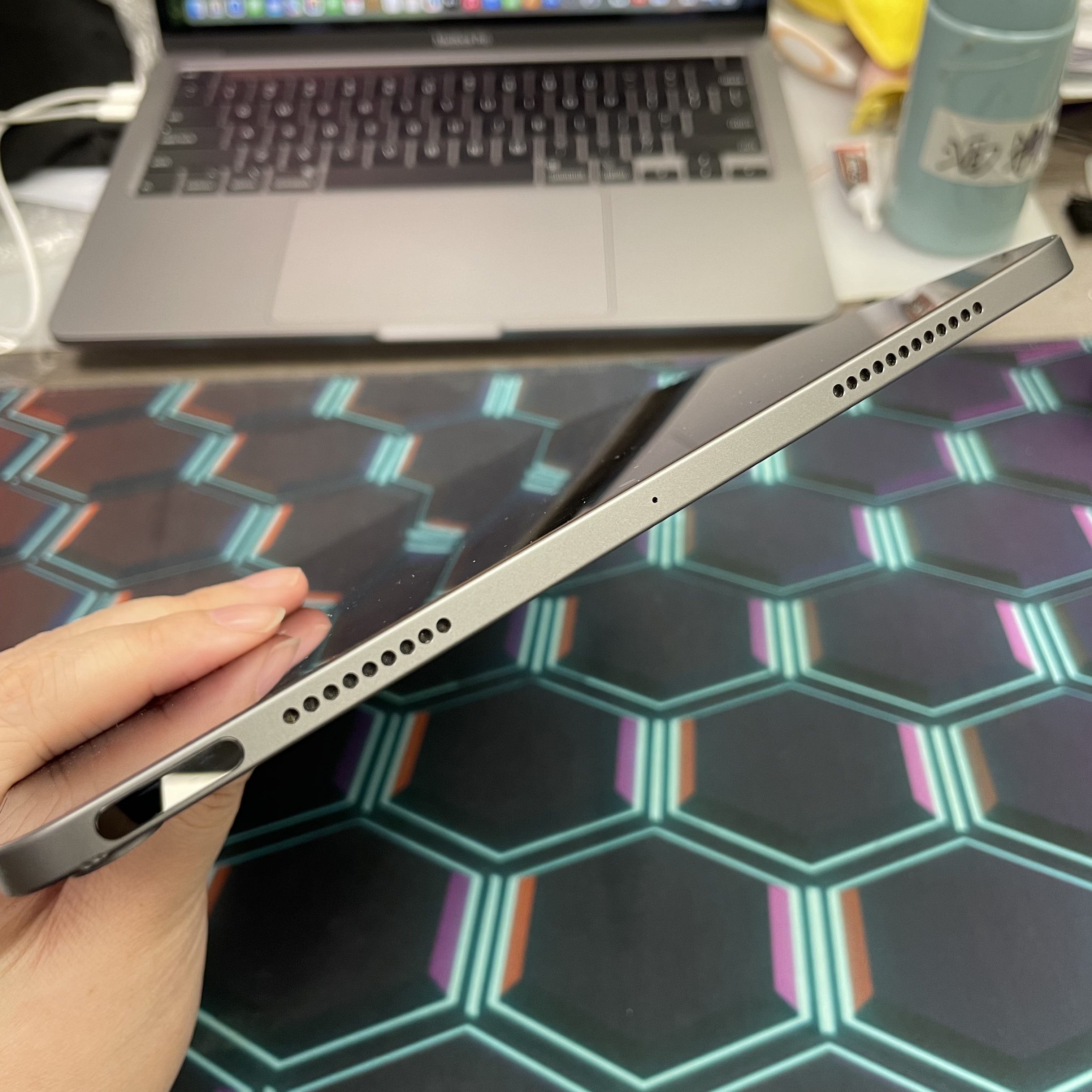 *820185 iPad Air 4 勁靚機 256GB WIFI版 灰色 gray