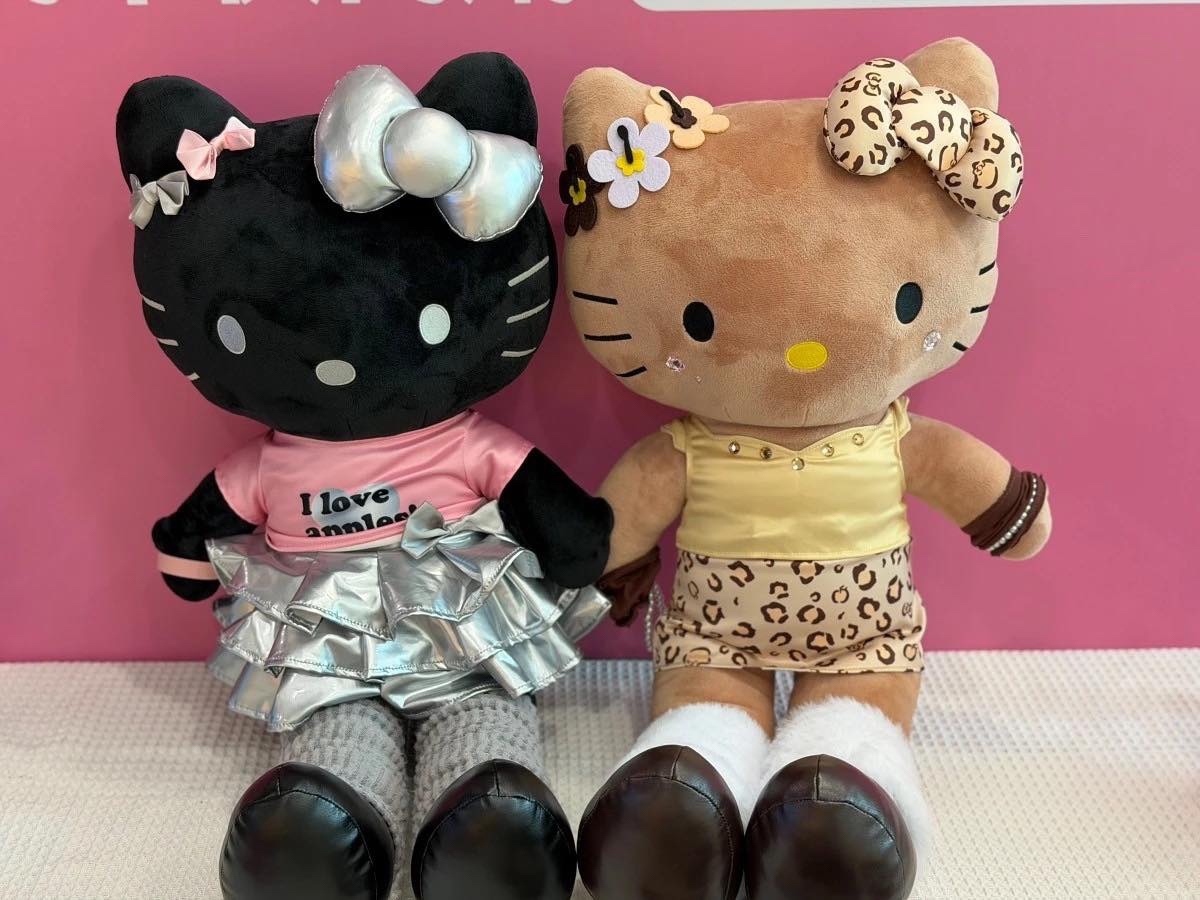 （約6月尾到貨）🇹🇼台灣超商限定 限量長腿Kitty 70cm大公仔💕