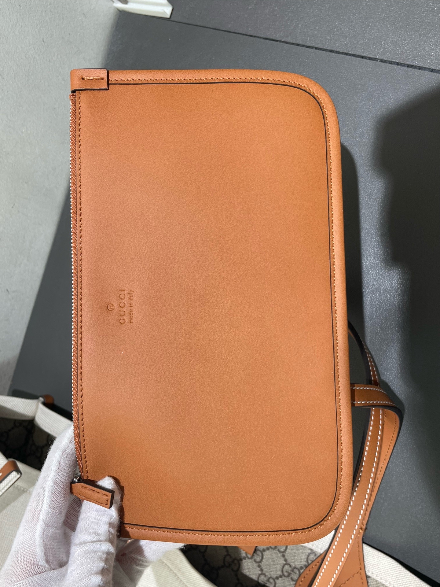 ［預訂貨品］GUCCI米白色帆布雙面tote bag