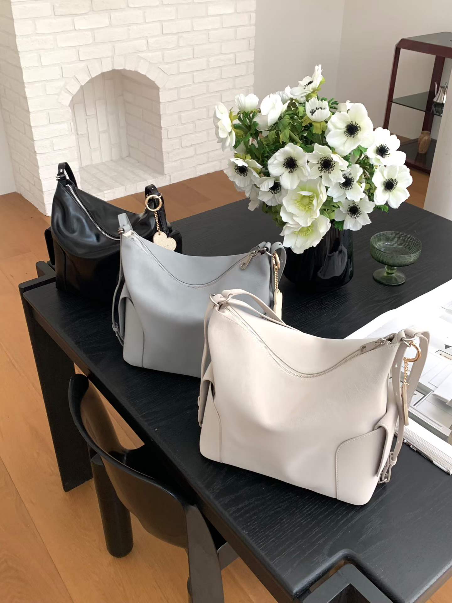 DM01_05 多用法Hobo bag (3色)