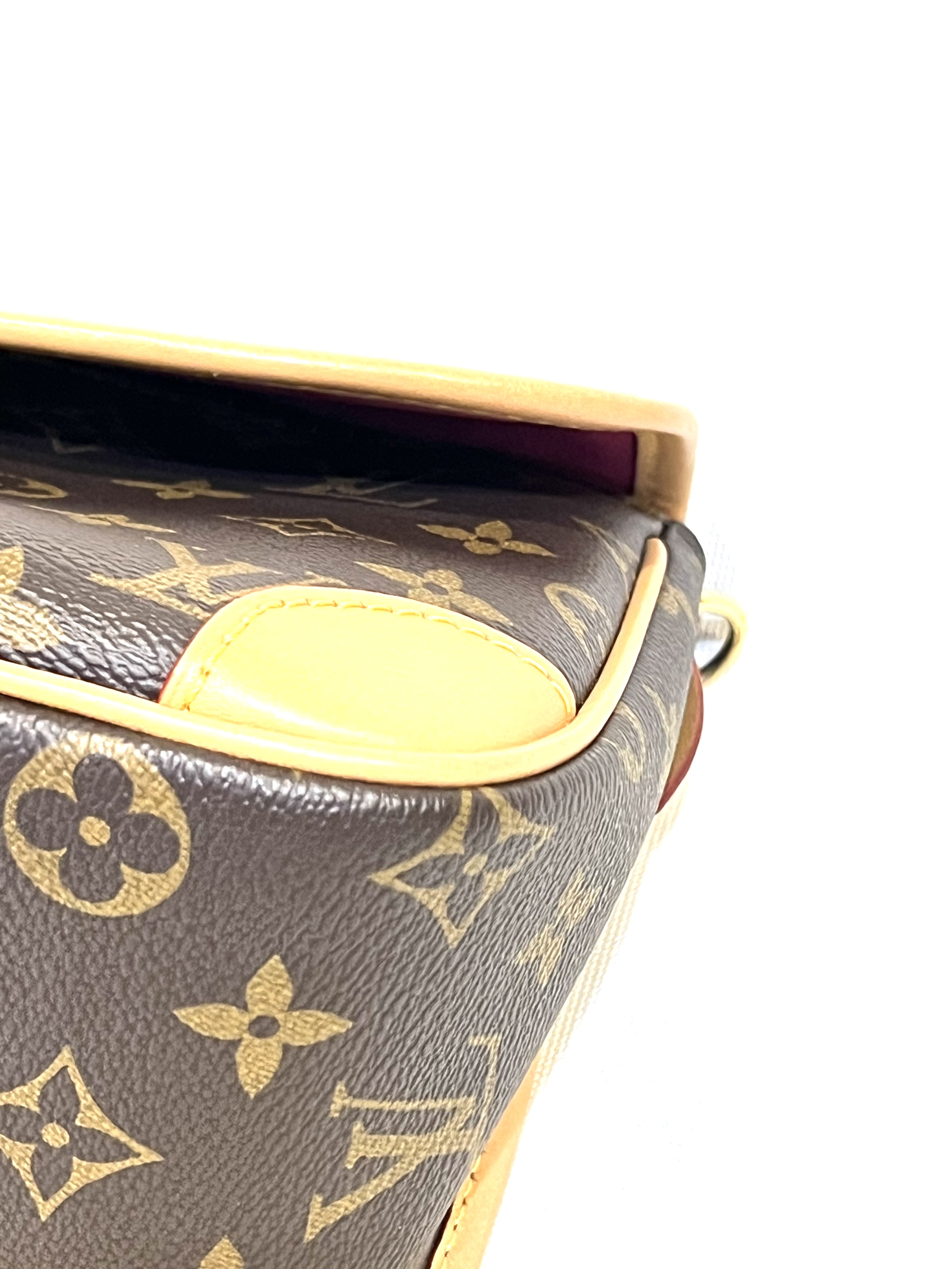 Pre-Owned Louis Vuitton Diane / Product Code: 26041120