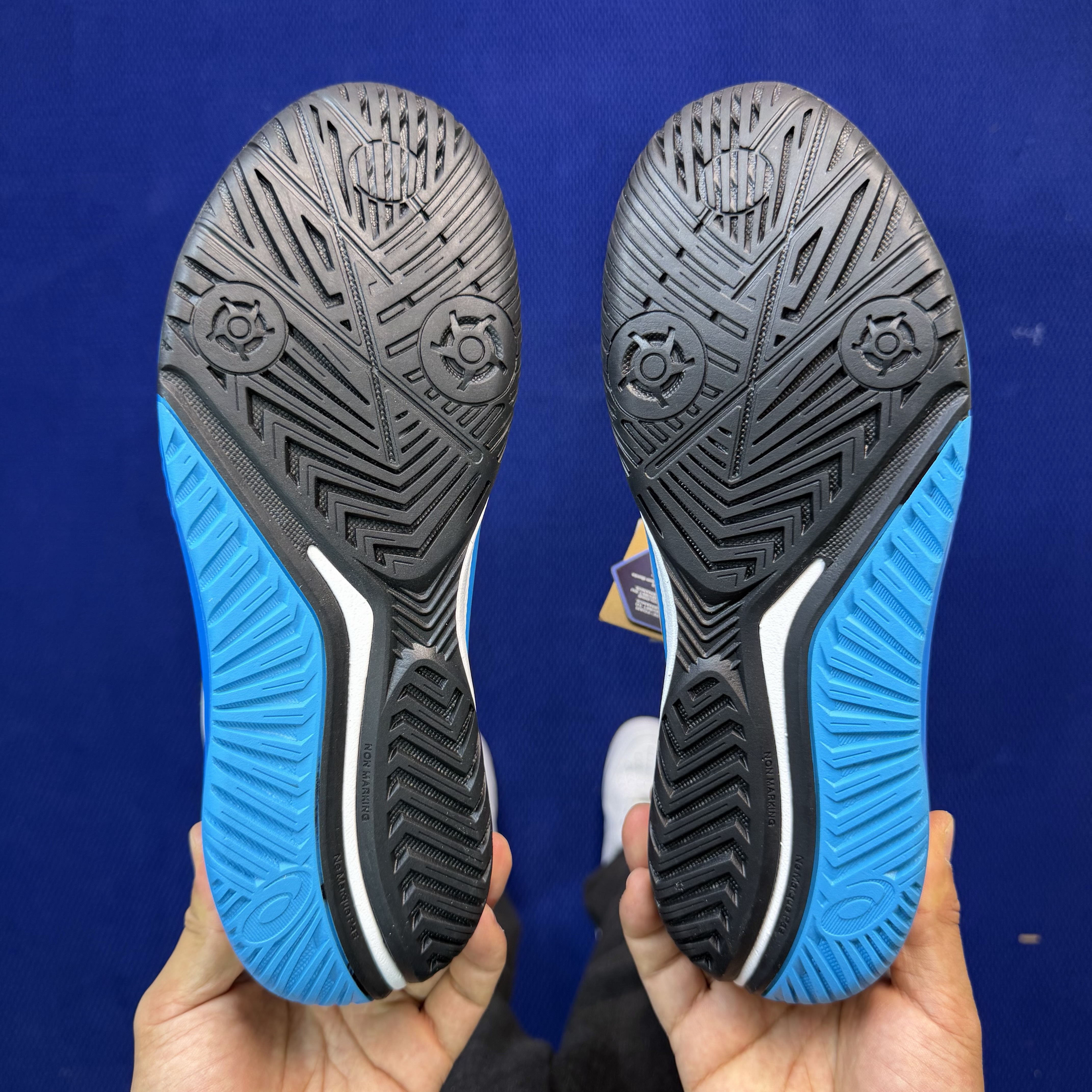 Asics Gel-Resolution 9