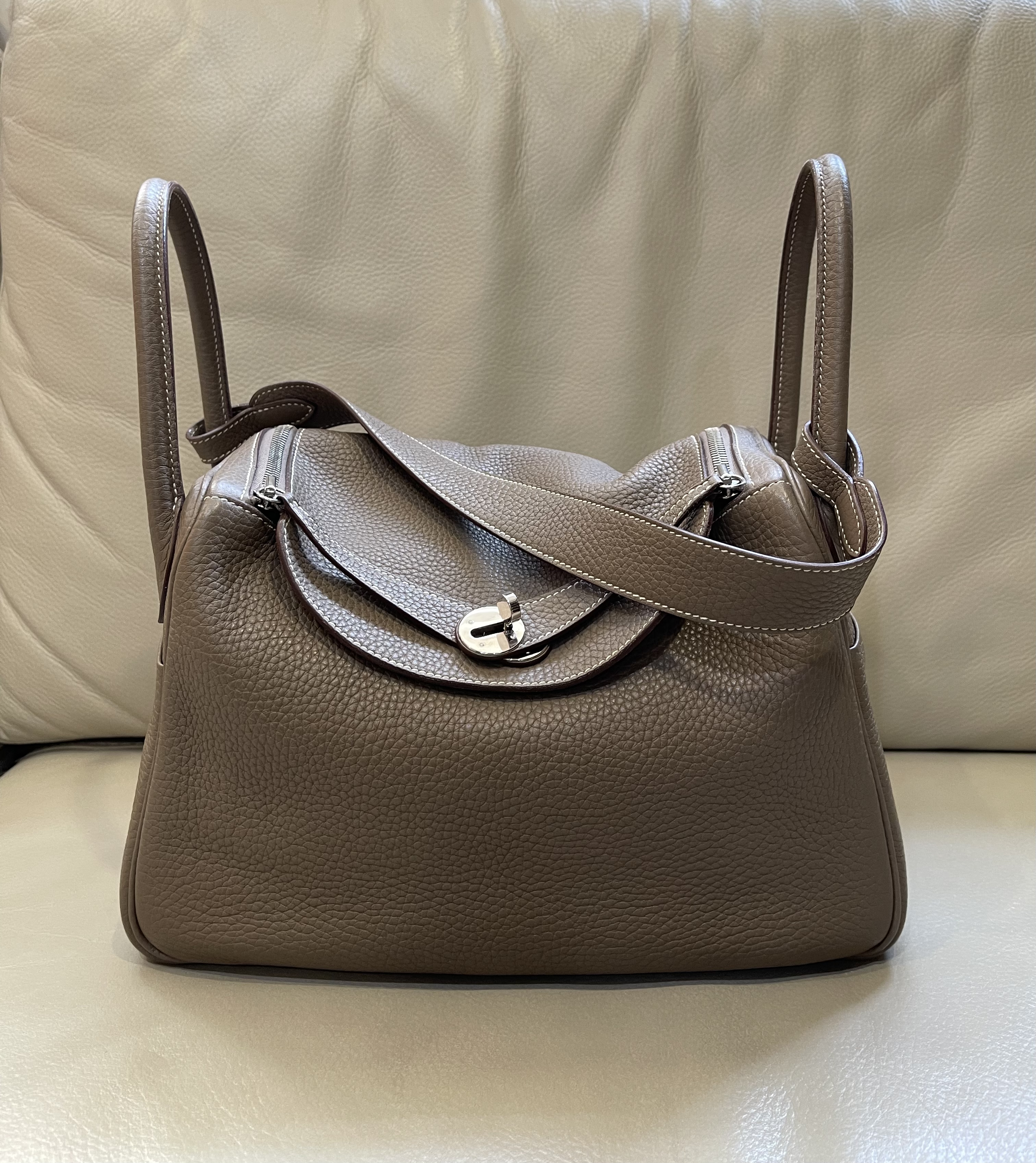 Pre-owned Hermès Lindy30 stamp x / Product Code: 26031408