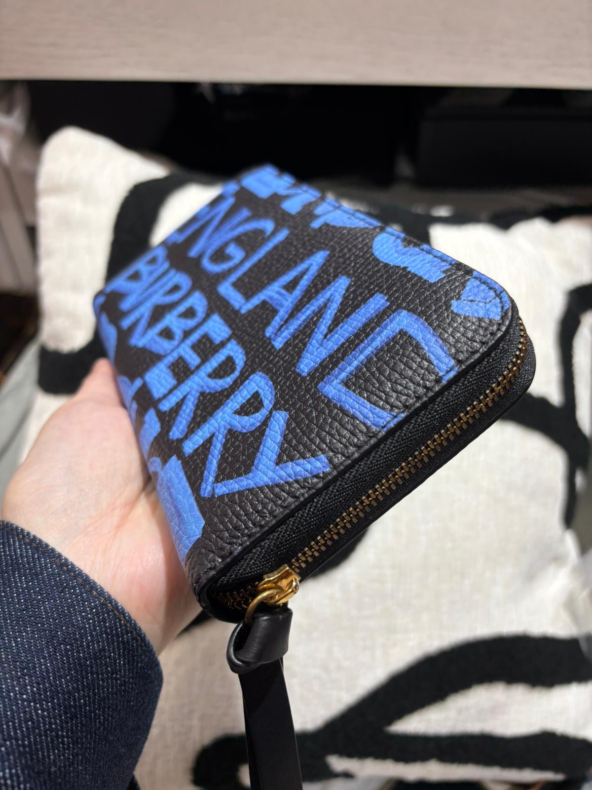 未使用品 Burberry 長銀包 zip long wallet 100%Authentic, Unused 未使用品 ✅box
