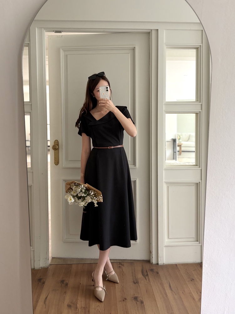 Sailor Collar Belted Dress (Black)