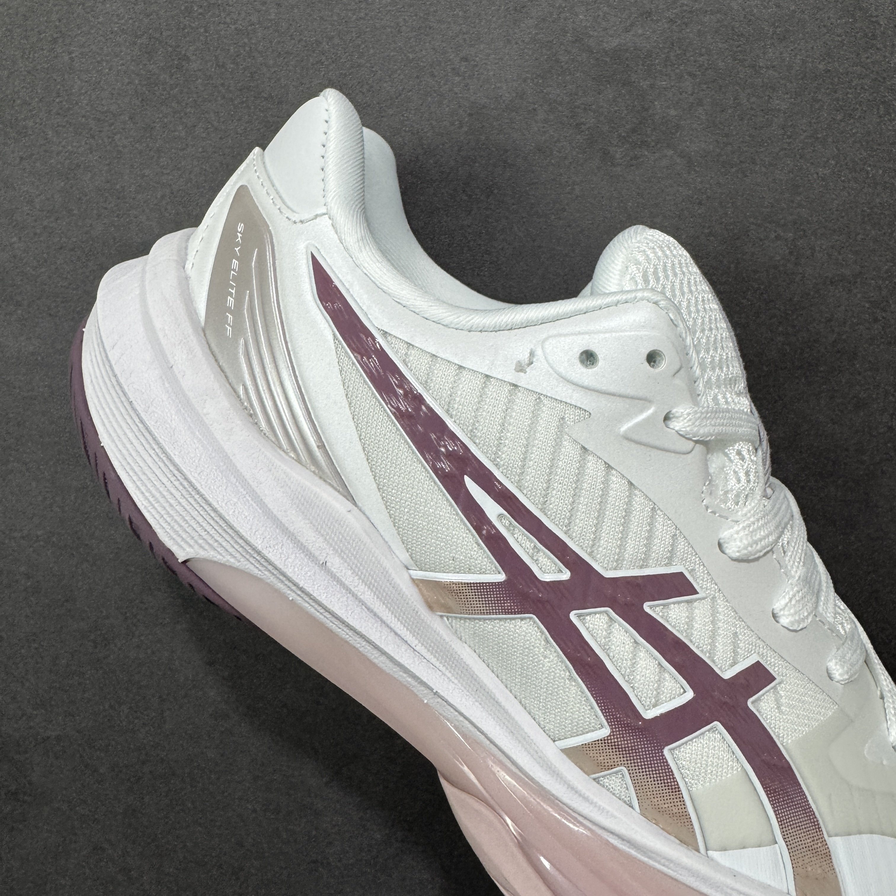 Asics Sky Elite FF 3 1051A080-104