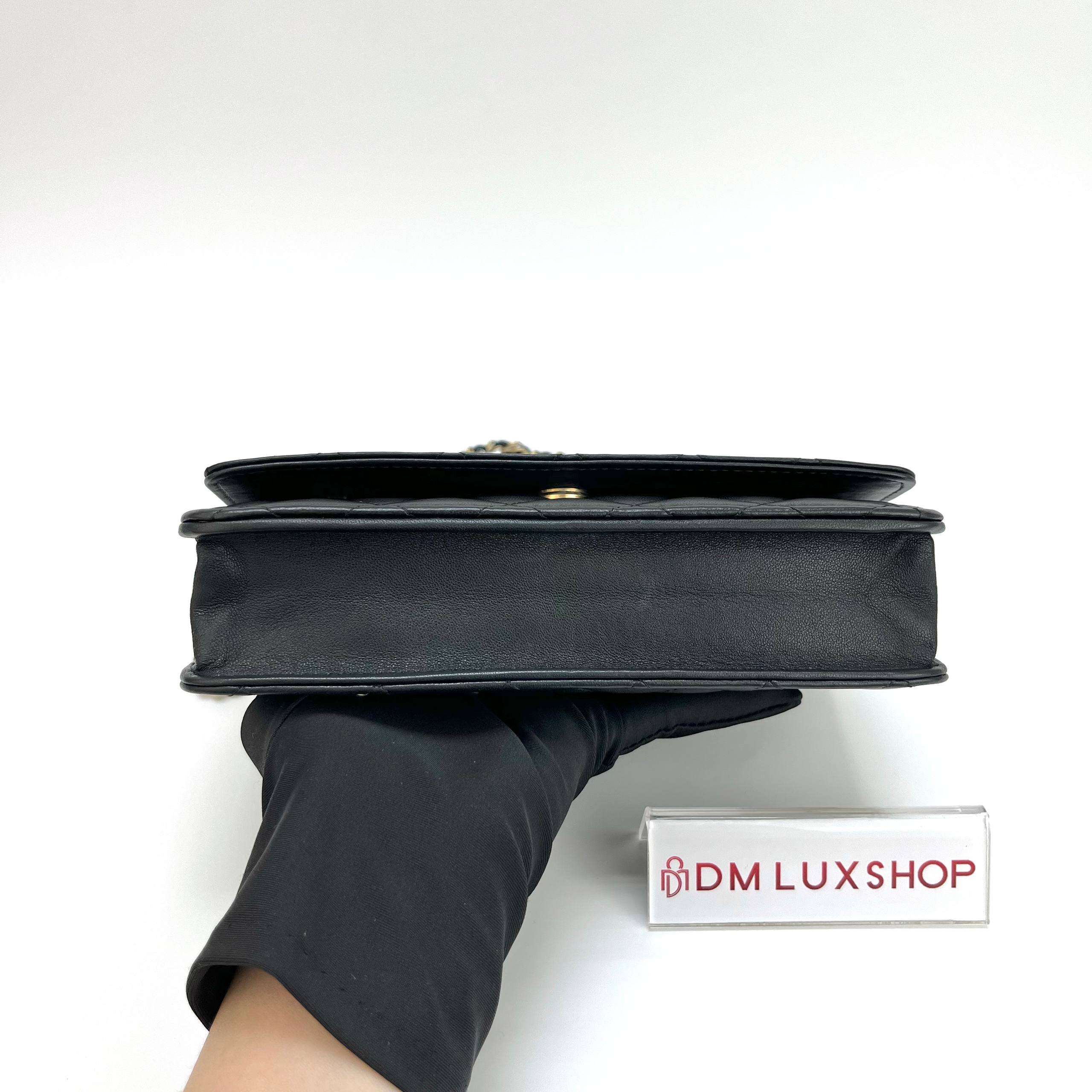 Chanel Black Lambskin WOC GHW (Microchip)