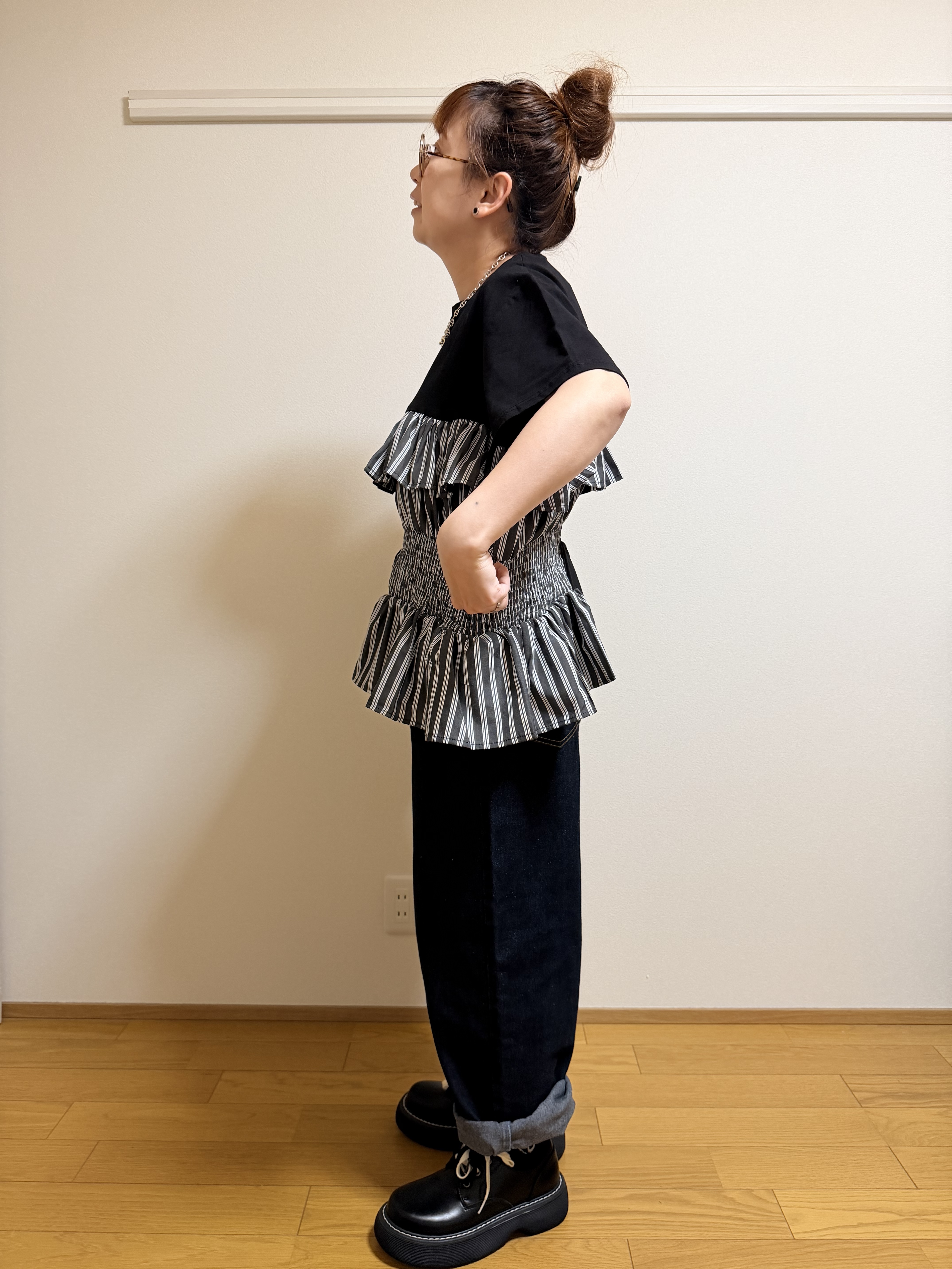 日本黑色拼款衫