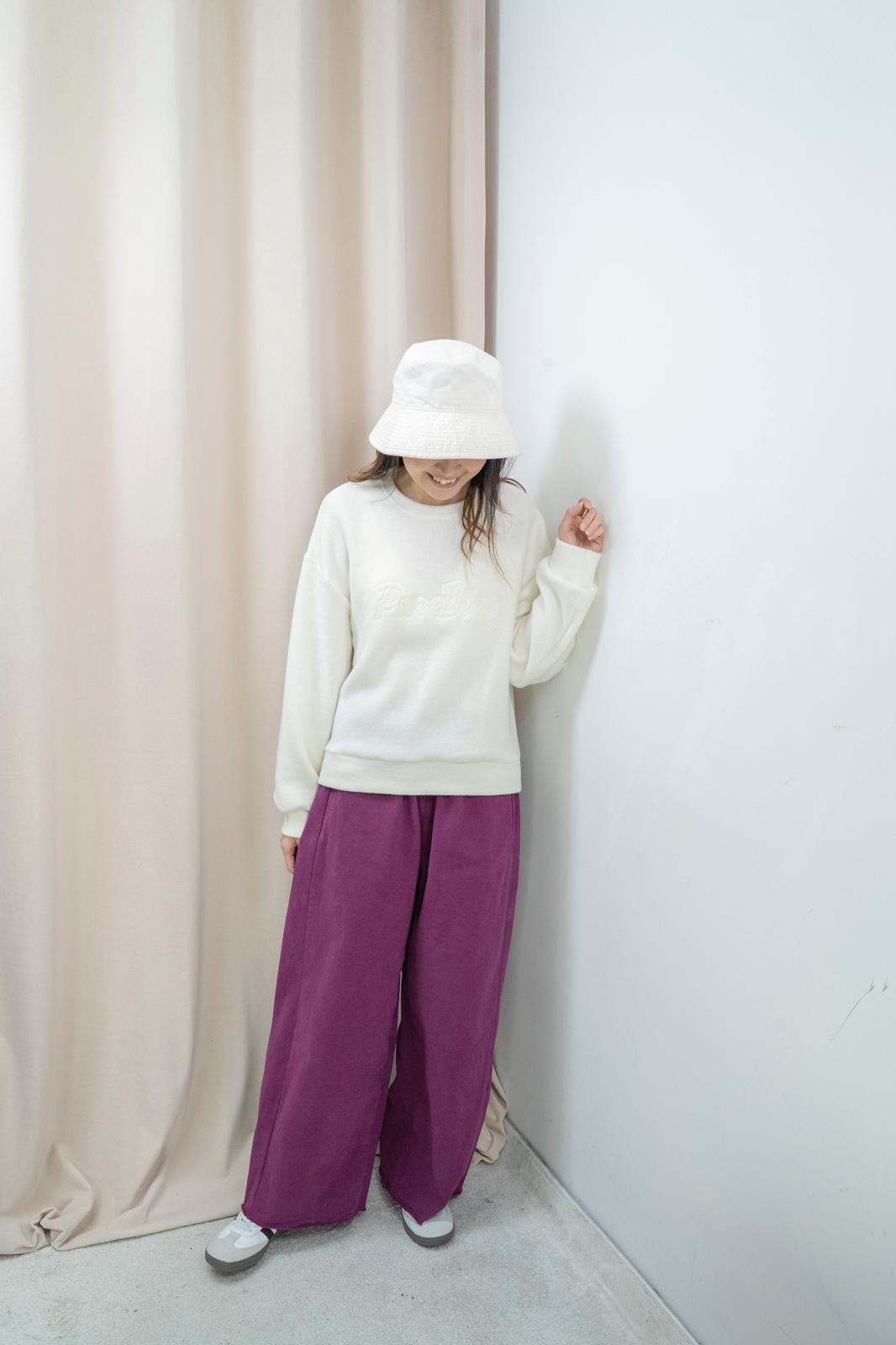 可機洗免燙軟糯文字上衣（奶白色）