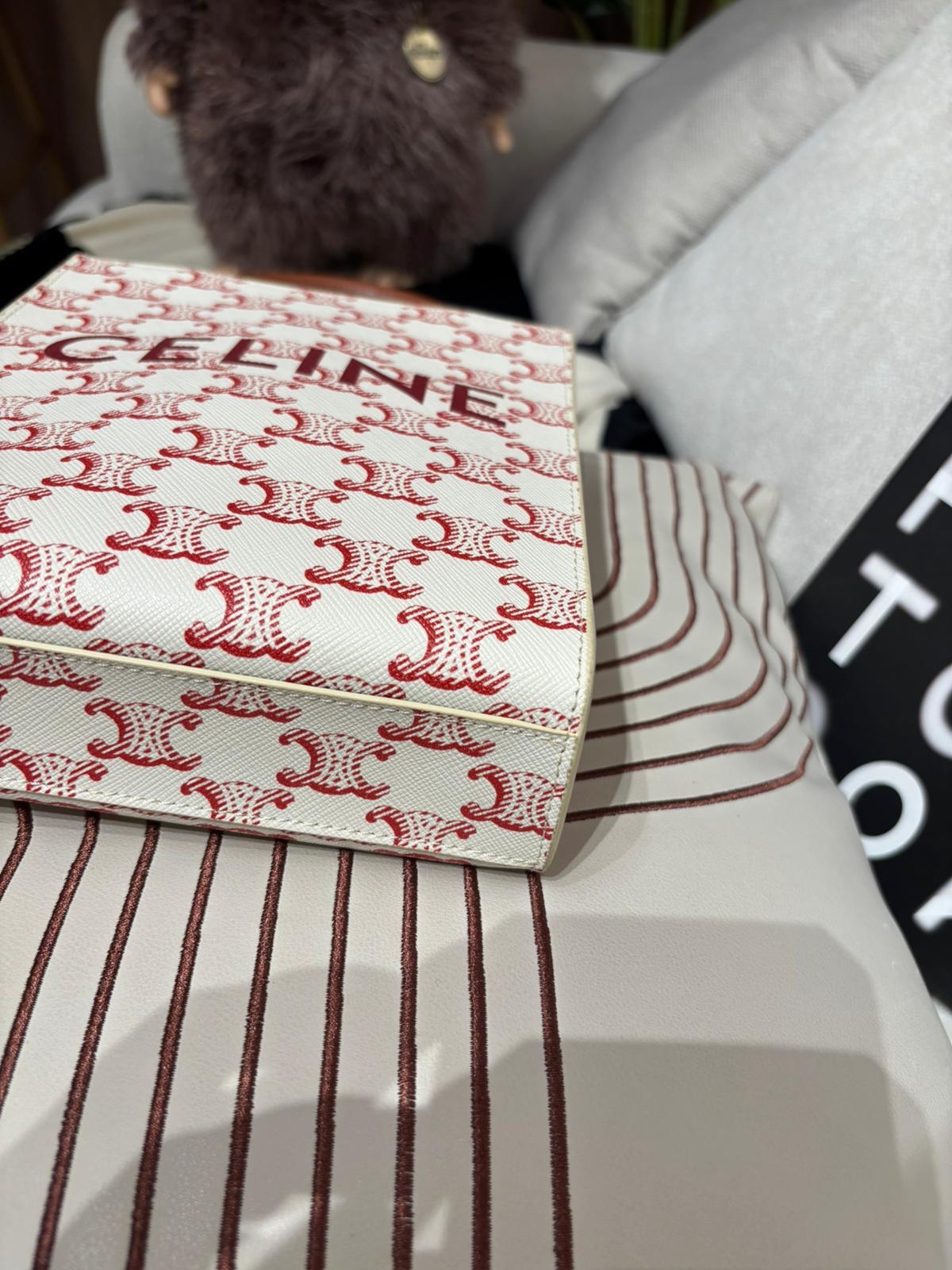 Celine Mini Vertical Cabas Red & Write 100%Authentic, 95%New ✅Dust bag